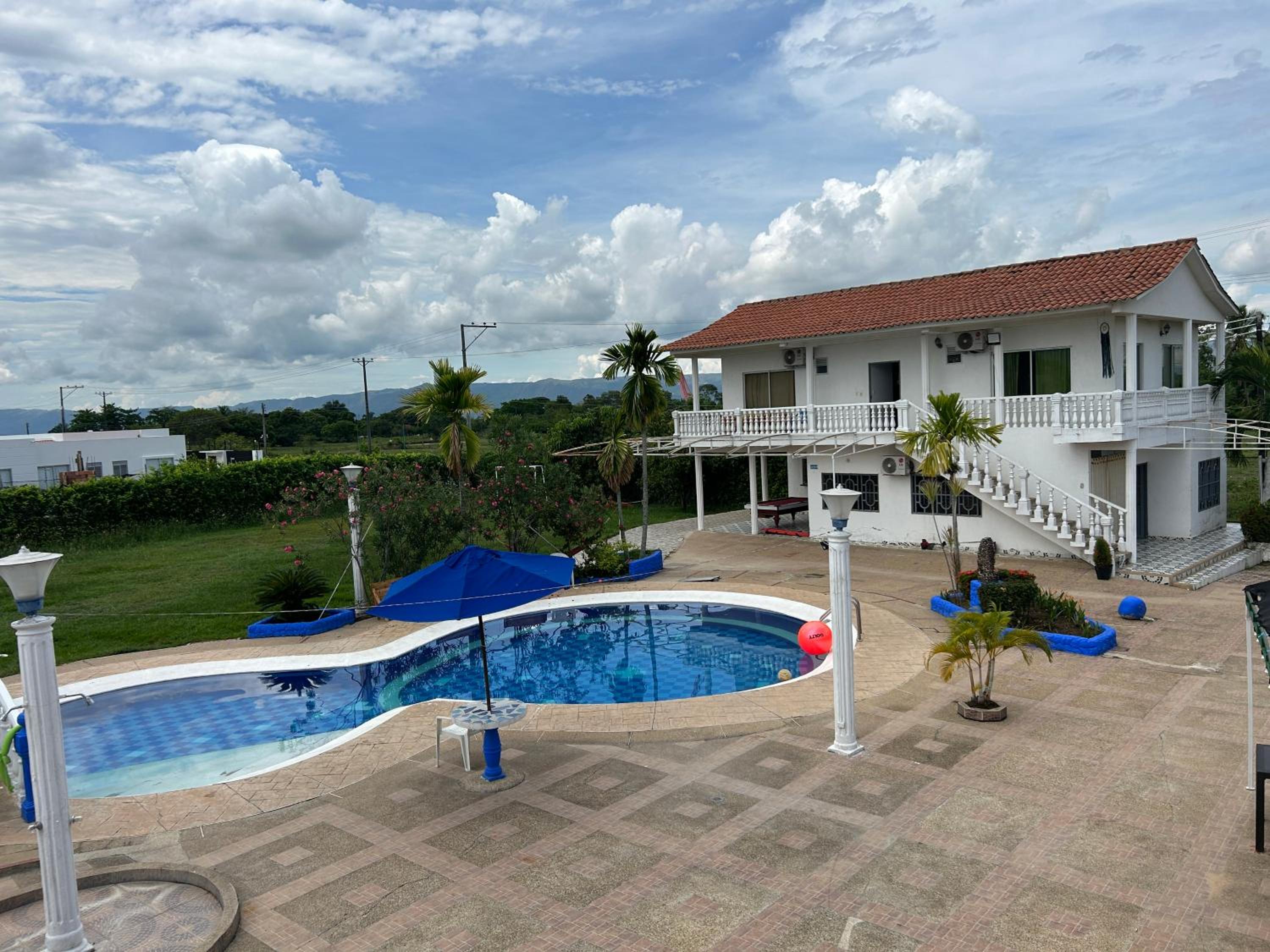 Casa Quinta tipo hotel con aire