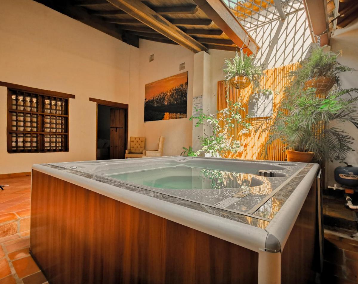Jacuzzi