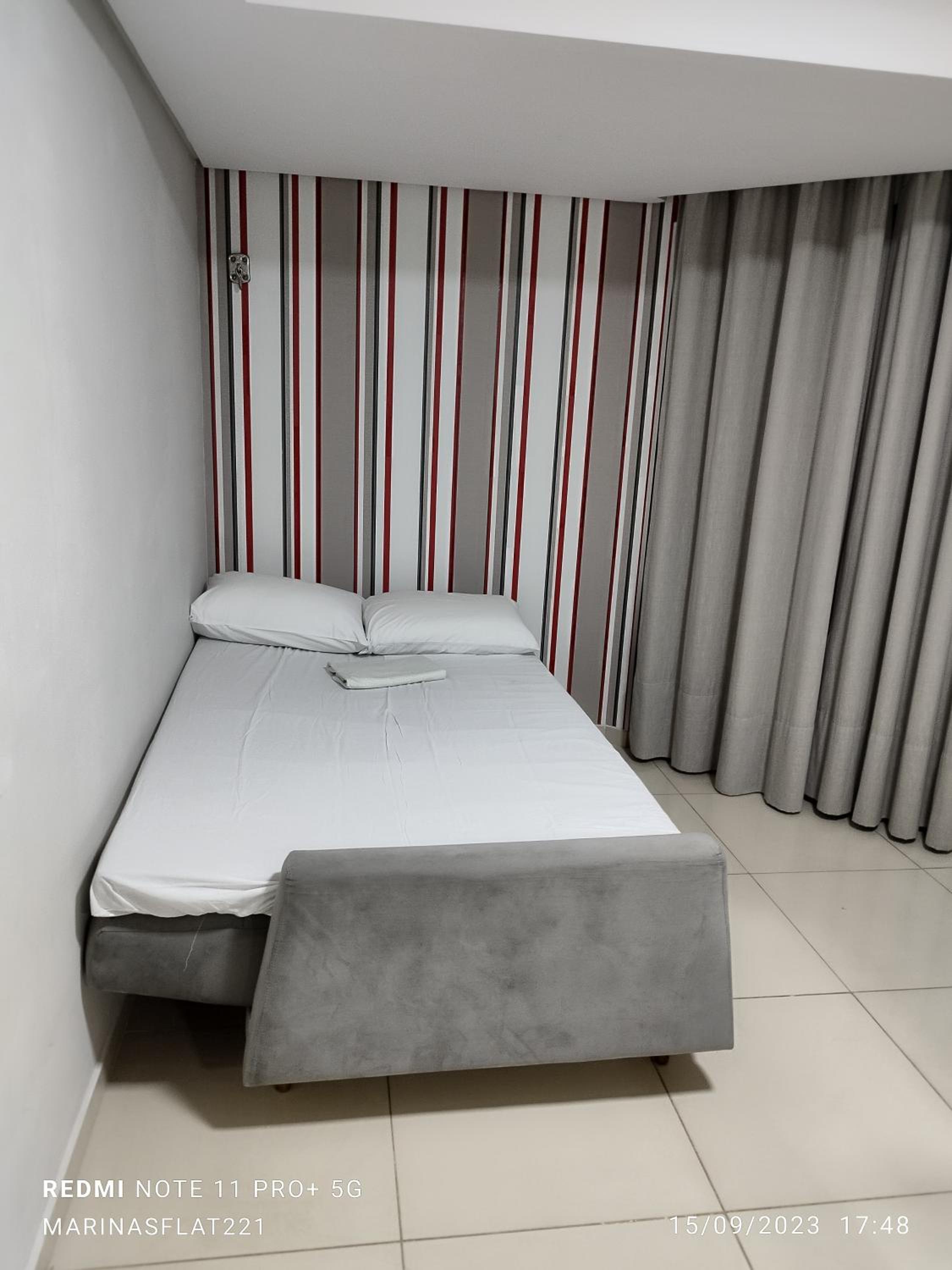 Marinas Praia Flat 221, Cabo Branco, Busto de Tamandaré, prédio frente mar