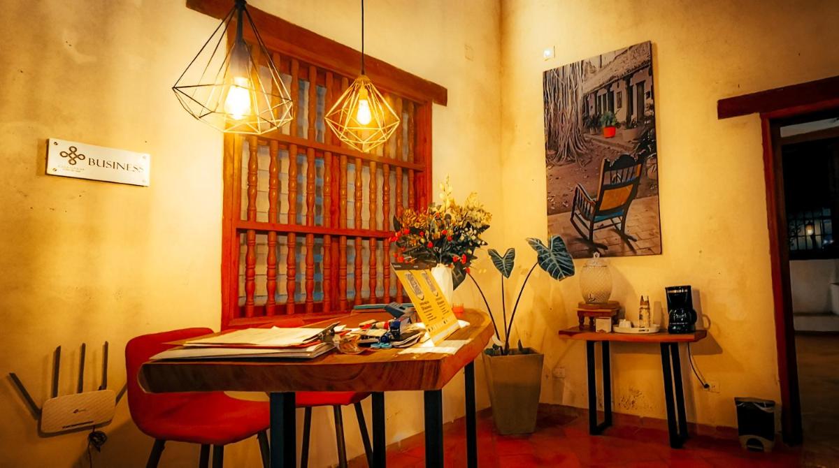 restaurant