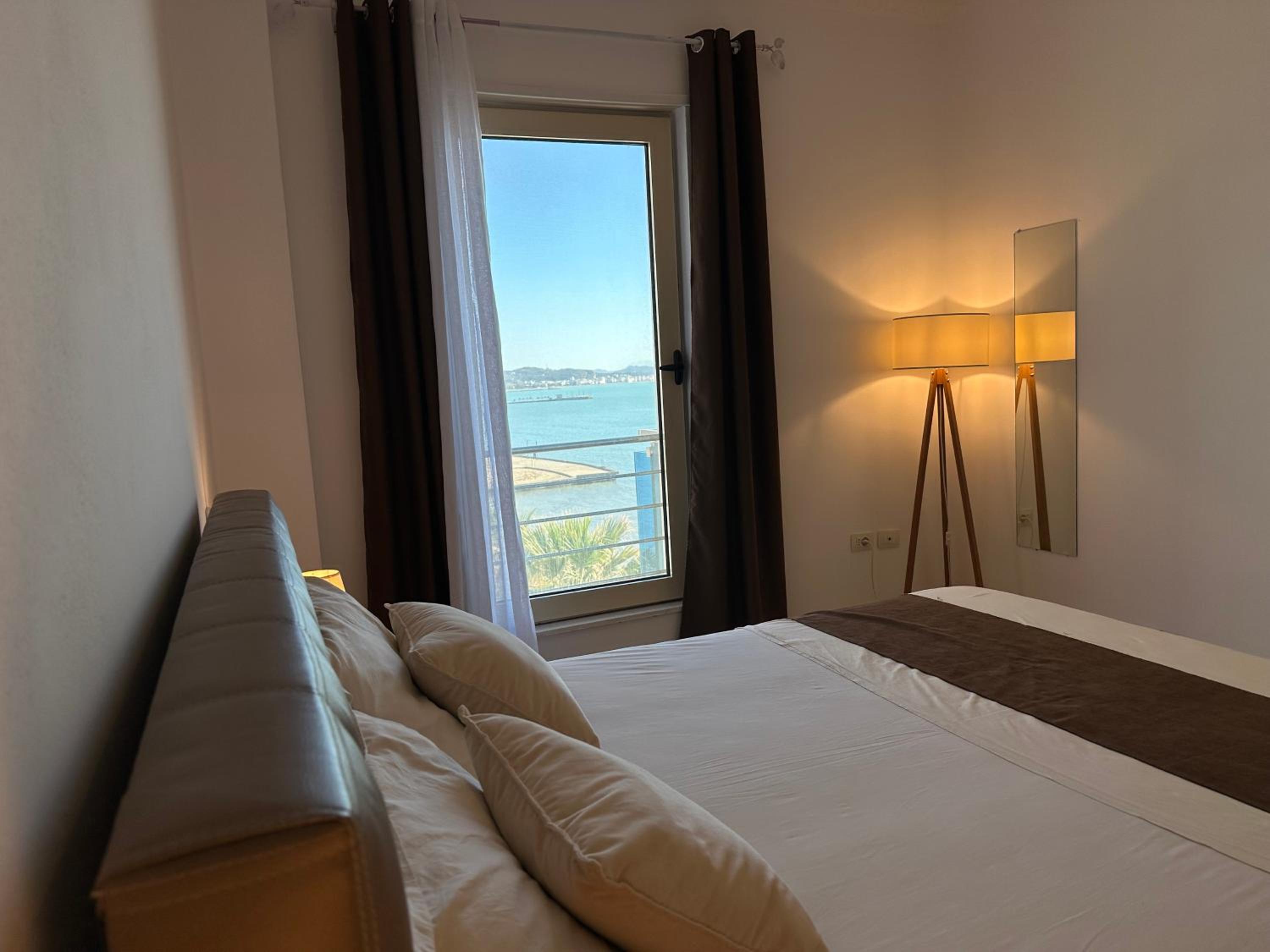 Beach front Superior Apartment