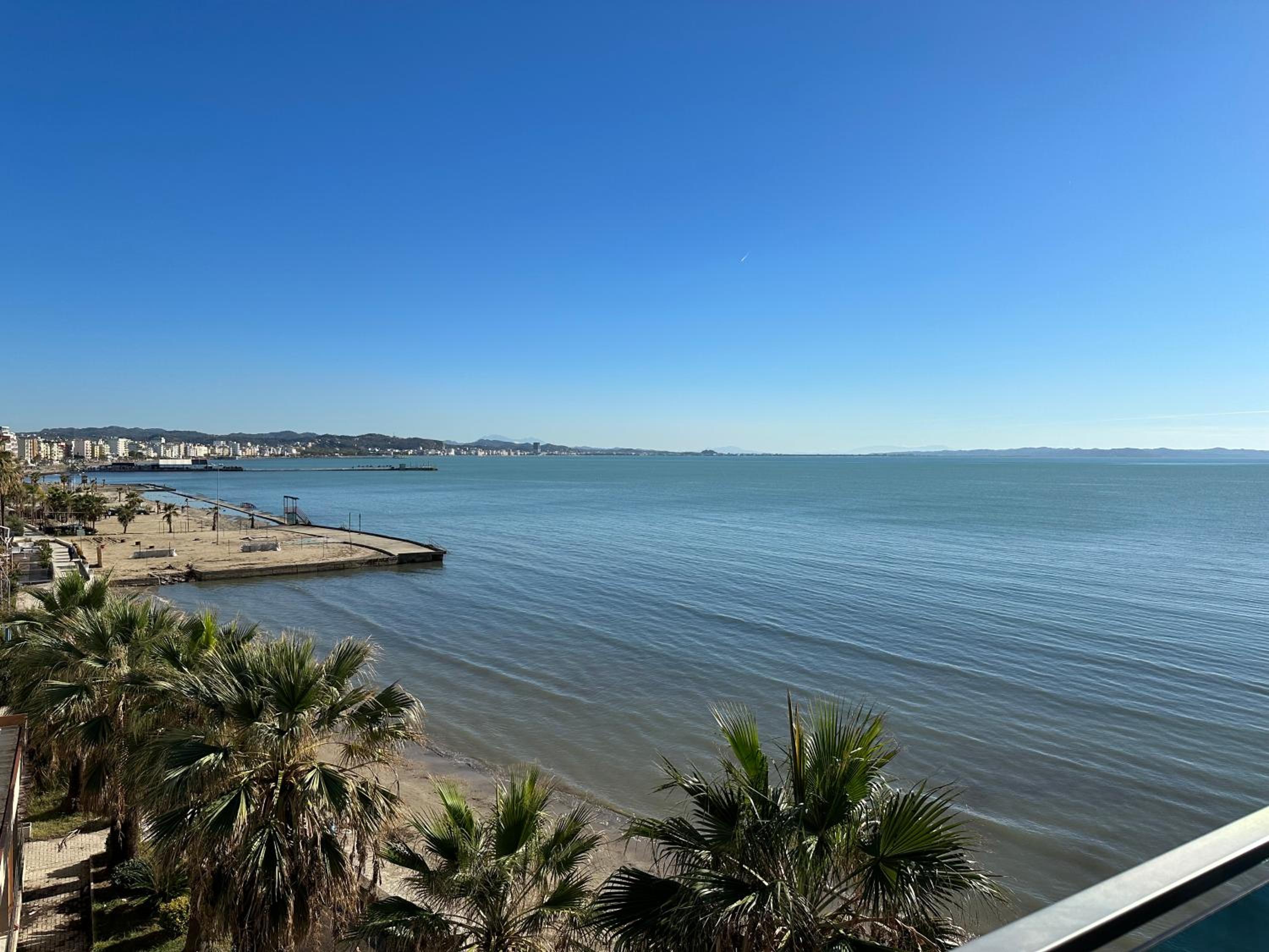 Beach front Superior Apartment