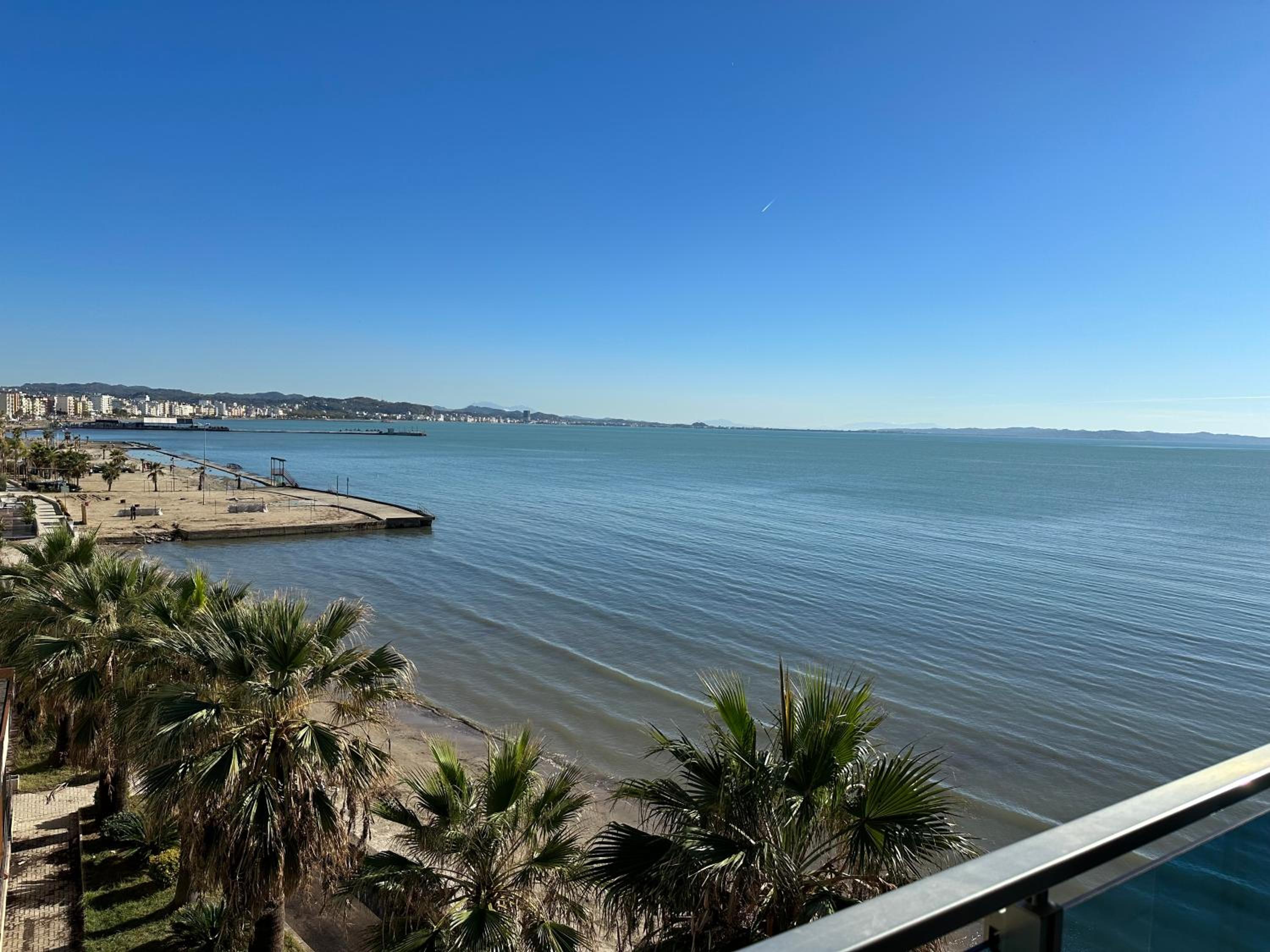 Beach front Superior Apartment