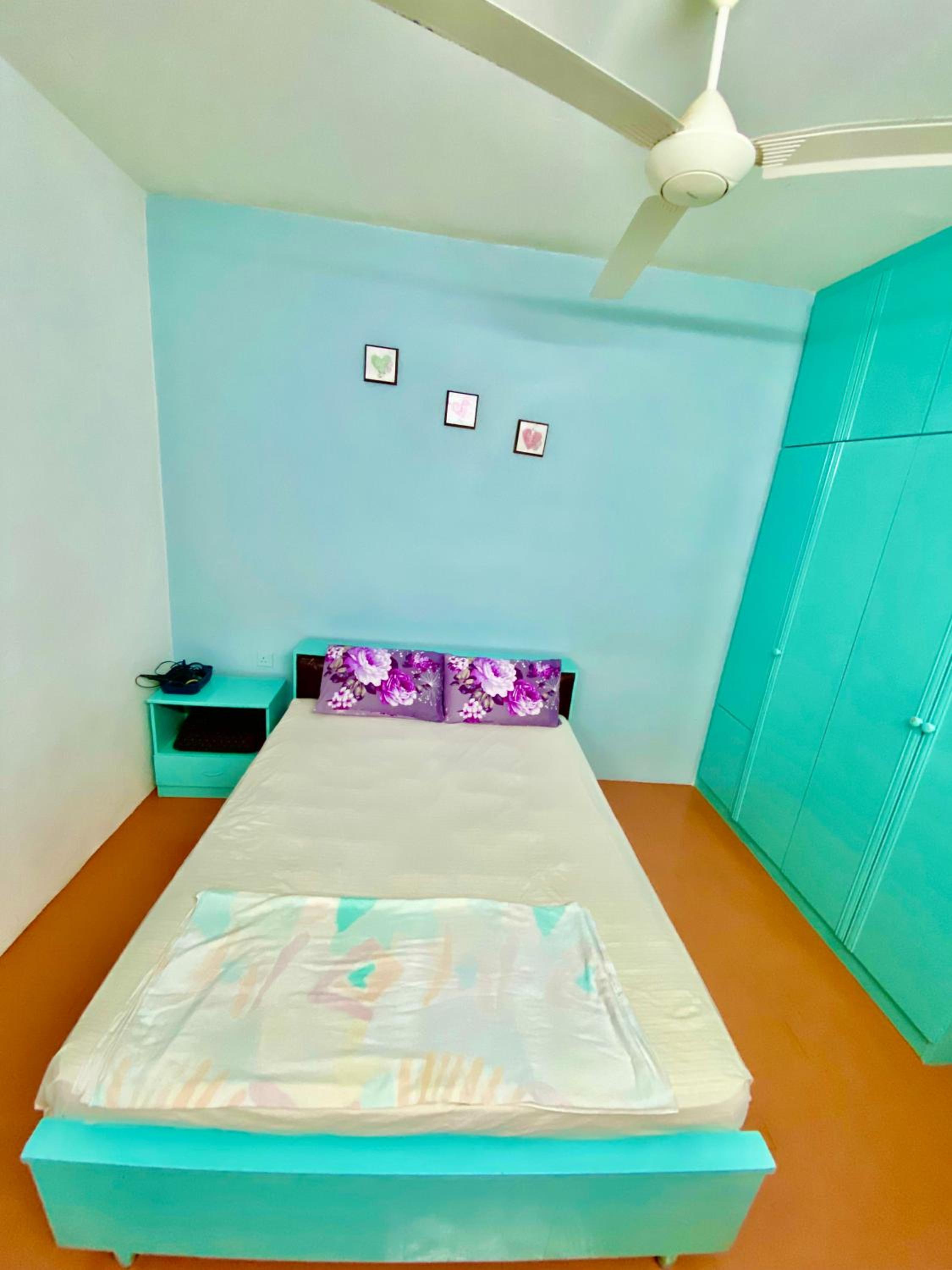 BATU FERRINGHI BAYU EMAS APARTMENT photo 7