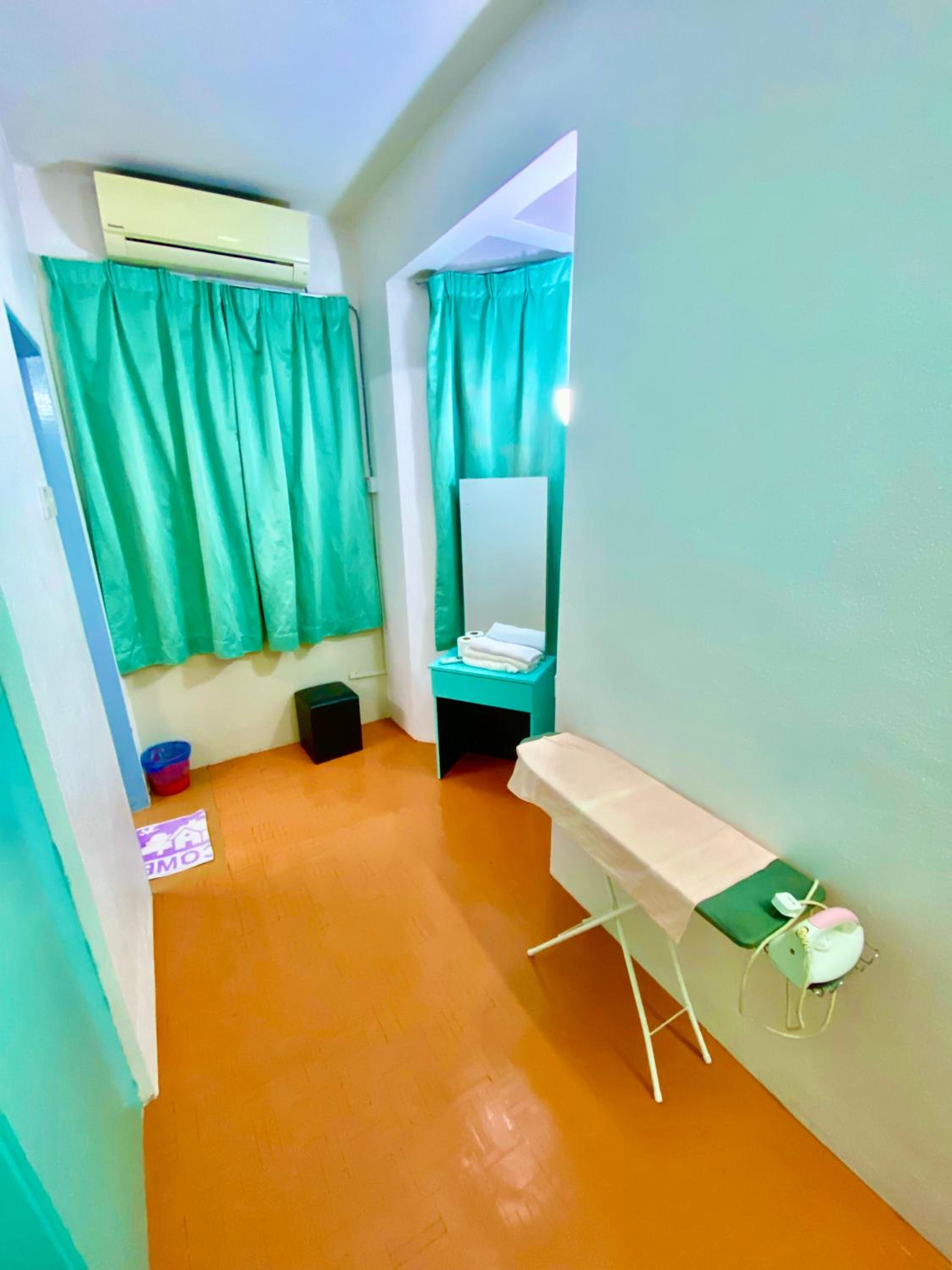 BATU FERRINGHI BAYU EMAS APARTMENT photo 8