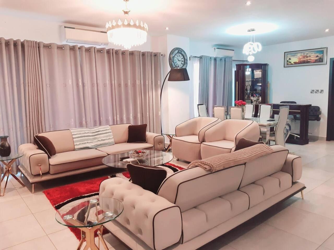 Immaculate Beauty Gem-5 Star Location- Pools - Gym view 5