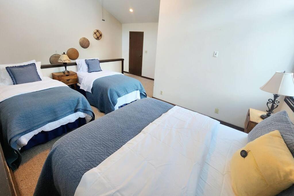 Beautiful home with 1bedroom and huge open loft view 5
