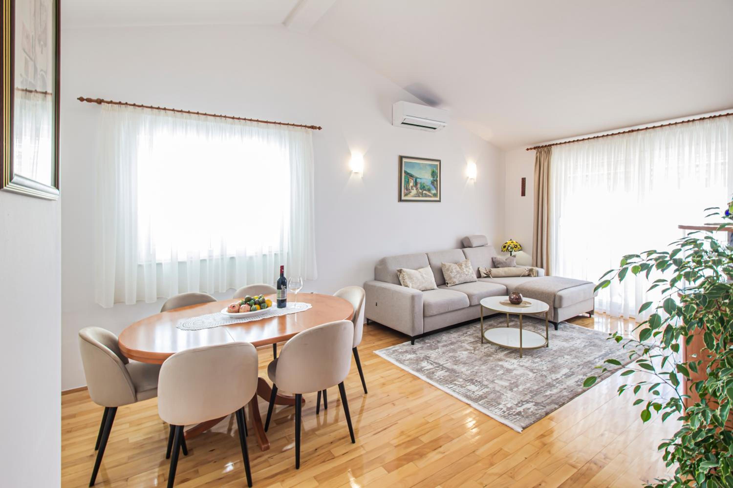 Apartment Anita with amazing sea view view 2