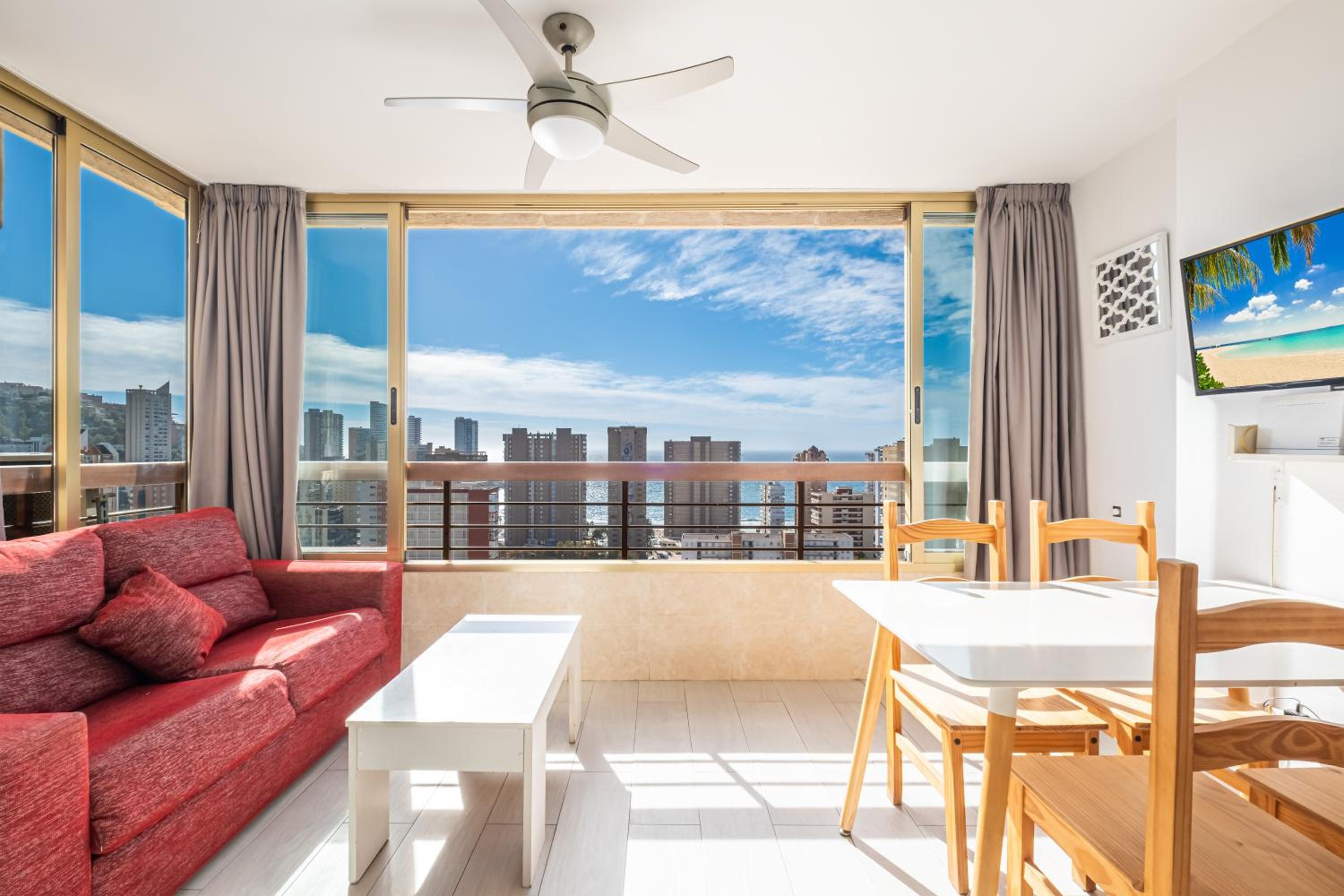 Acuarium 3-19-E Apartment Levante Beach