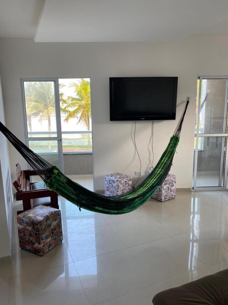 Casa Condomínio FRENTE PARA O MAR