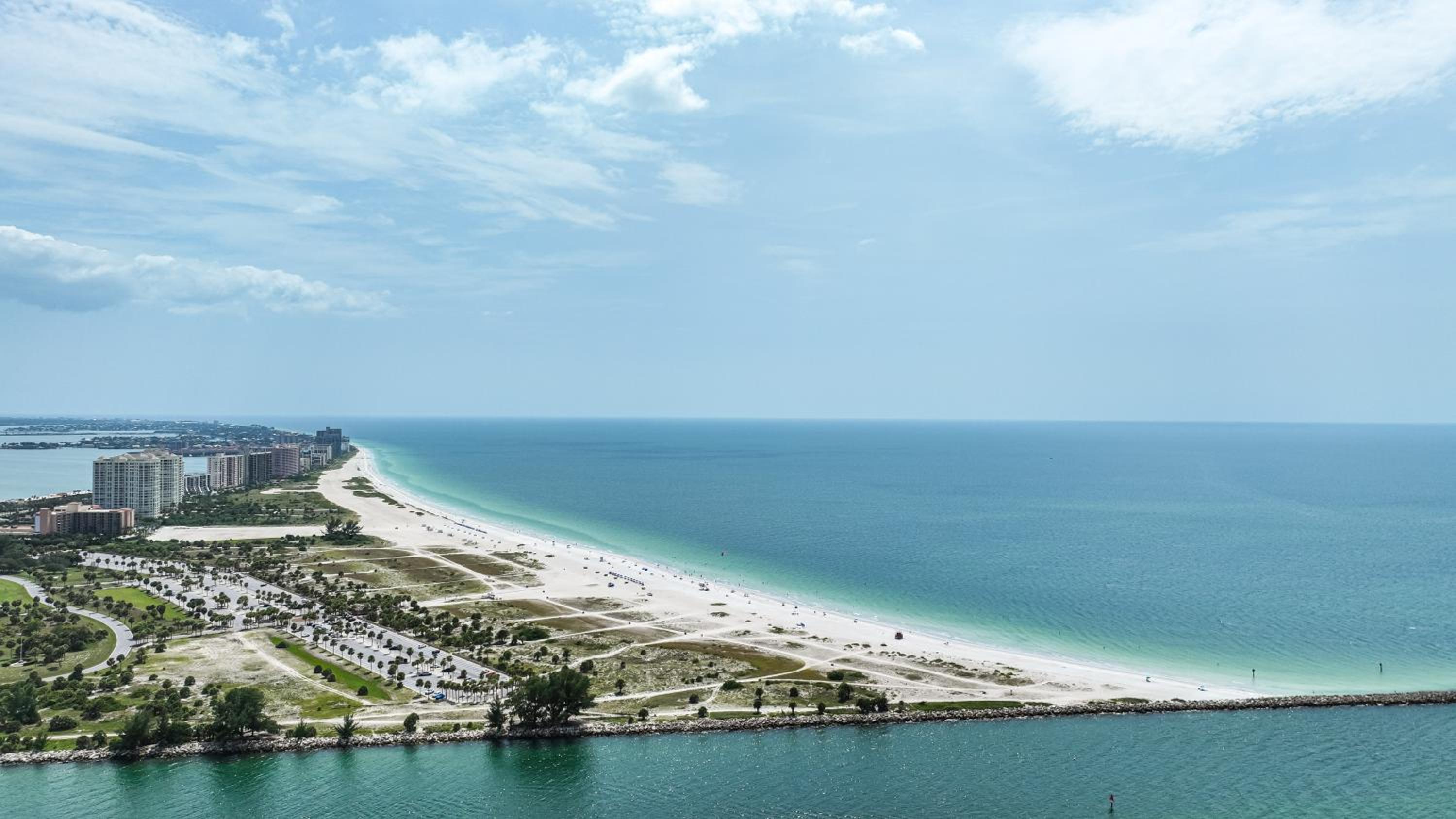 Lovely Clearwater Ocean Front Great Location 2BD view 4