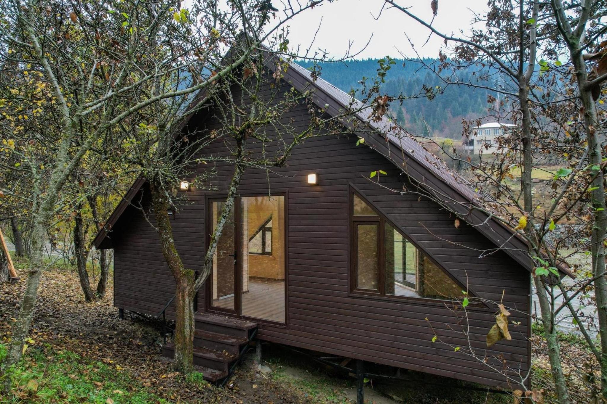 Cottage Am Museum view 5