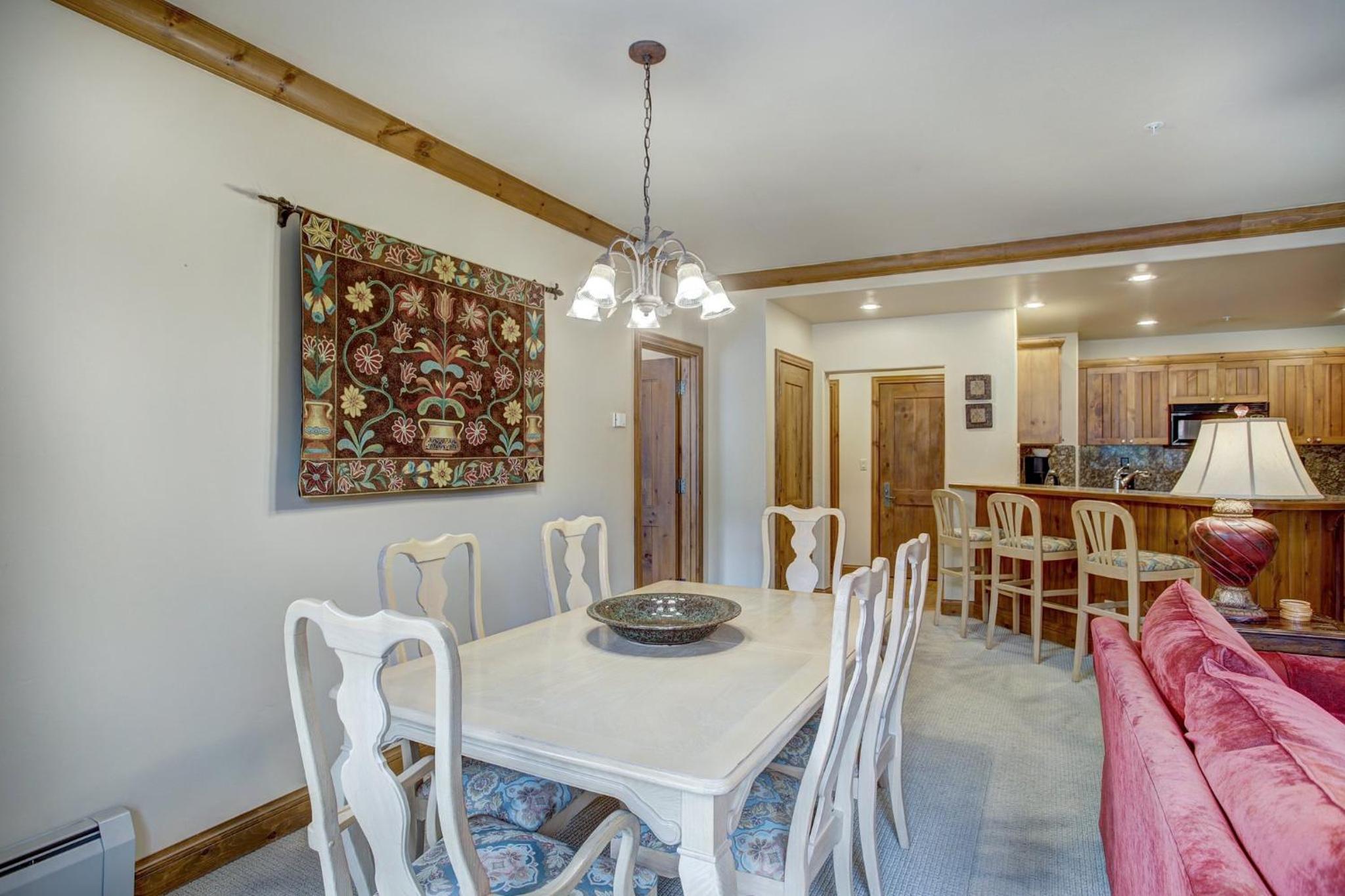 Elkhorn Lodge - Property Image 24