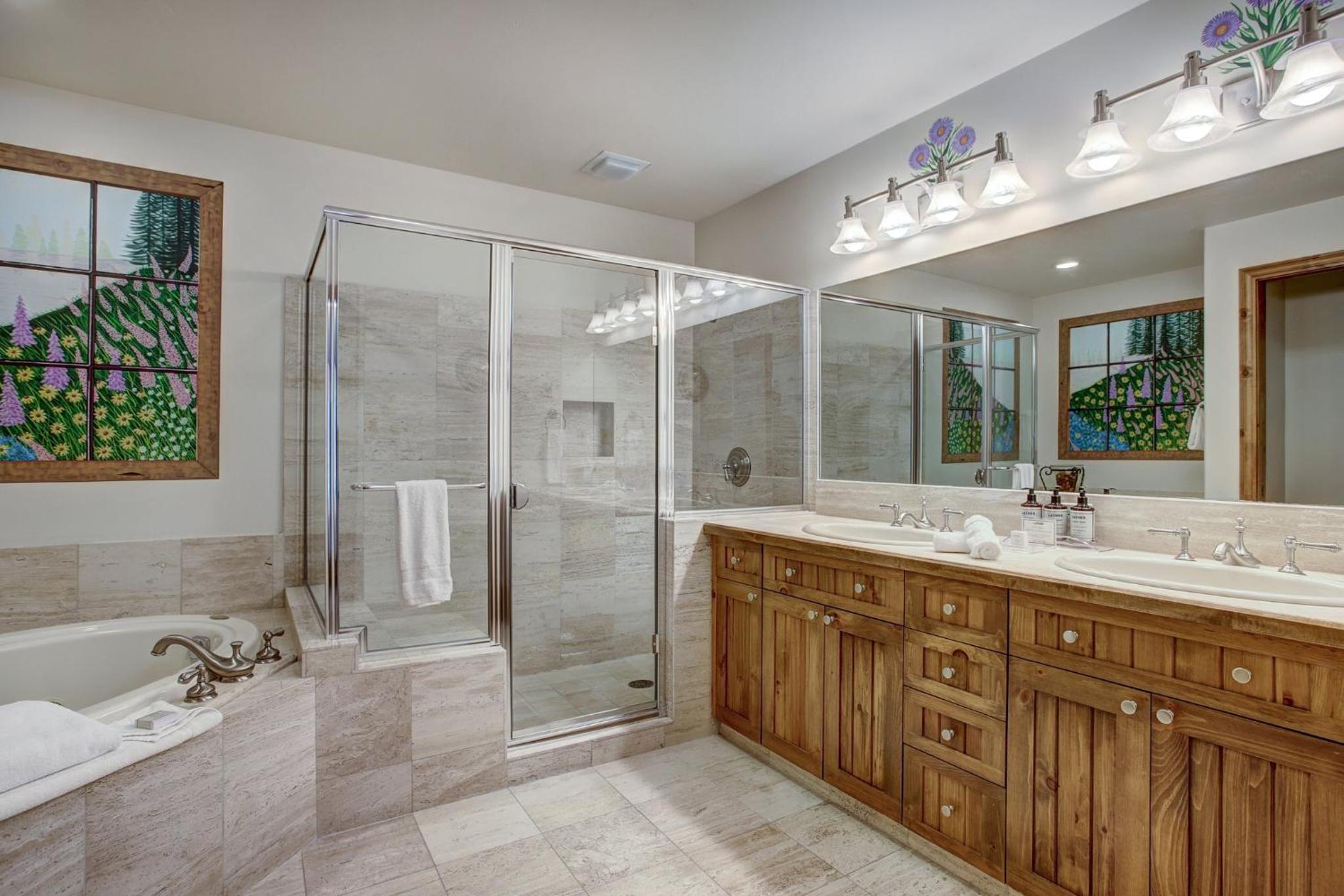 Elkhorn Lodge - Property Image 30