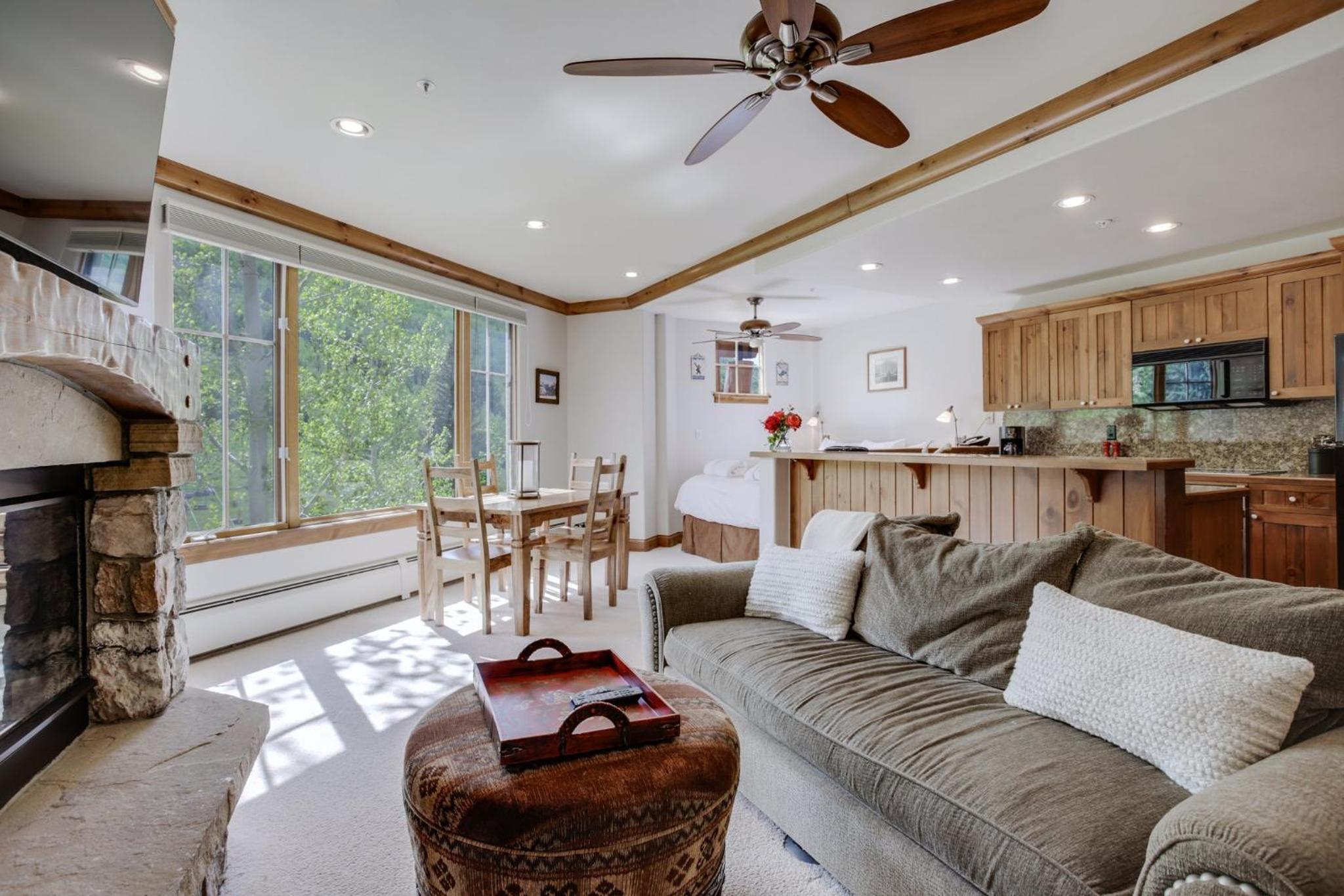 Elkhorn Lodge - Property Image 37