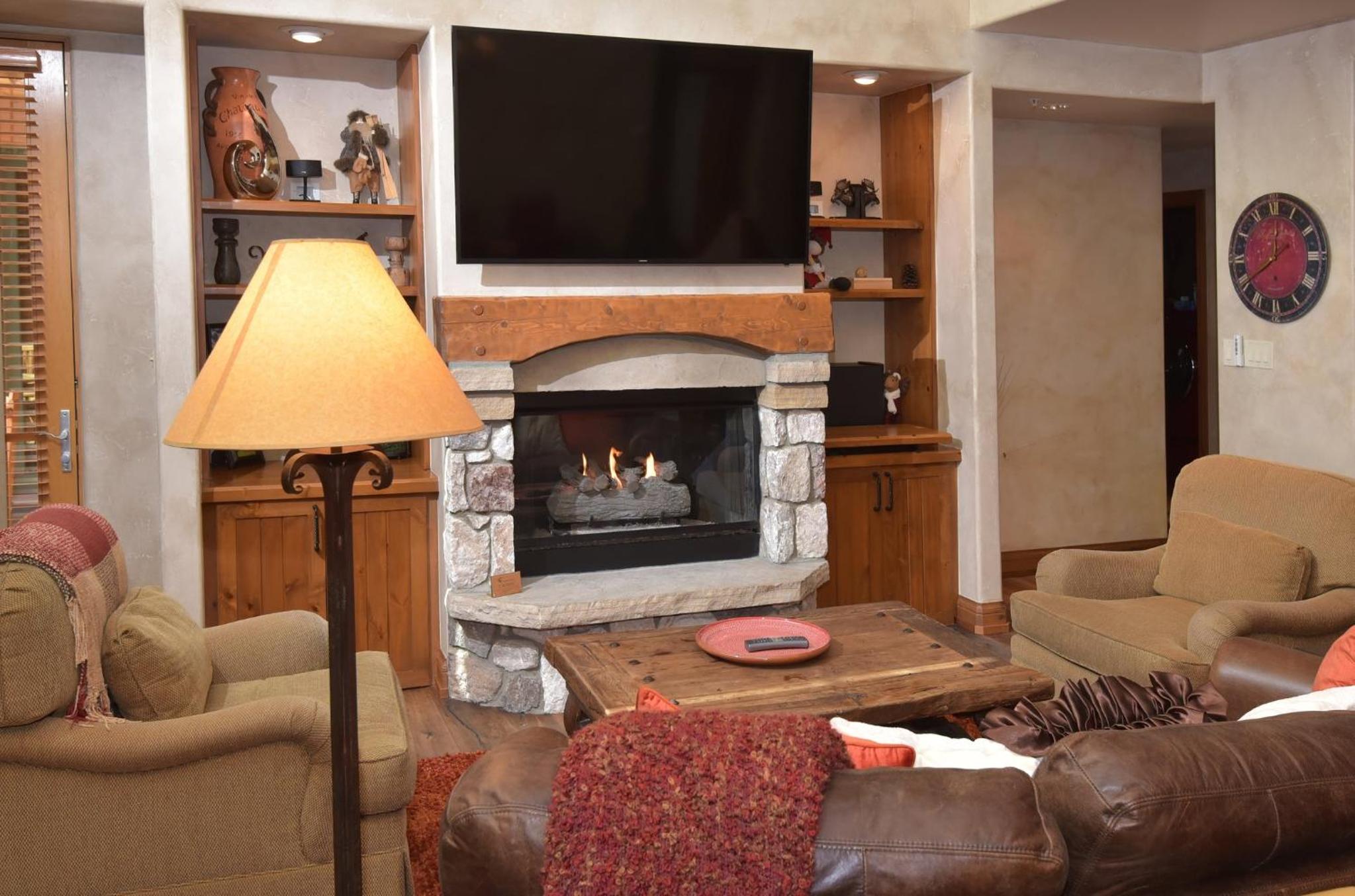 Elkhorn Lodge - Property Image 41