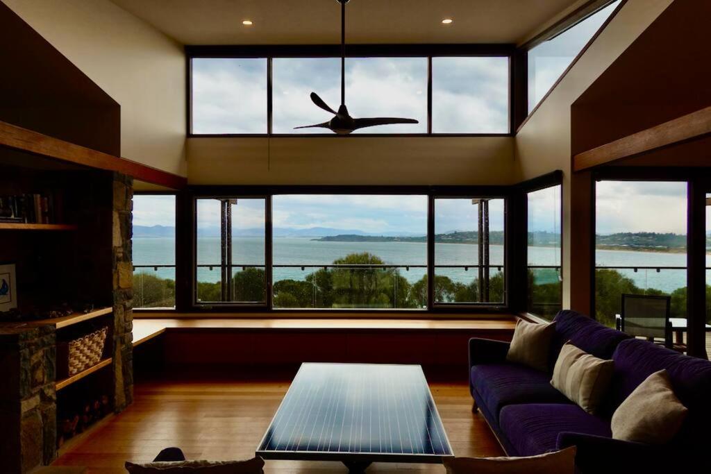 Eco Waterfront Seclusion - Carlton Bluff House