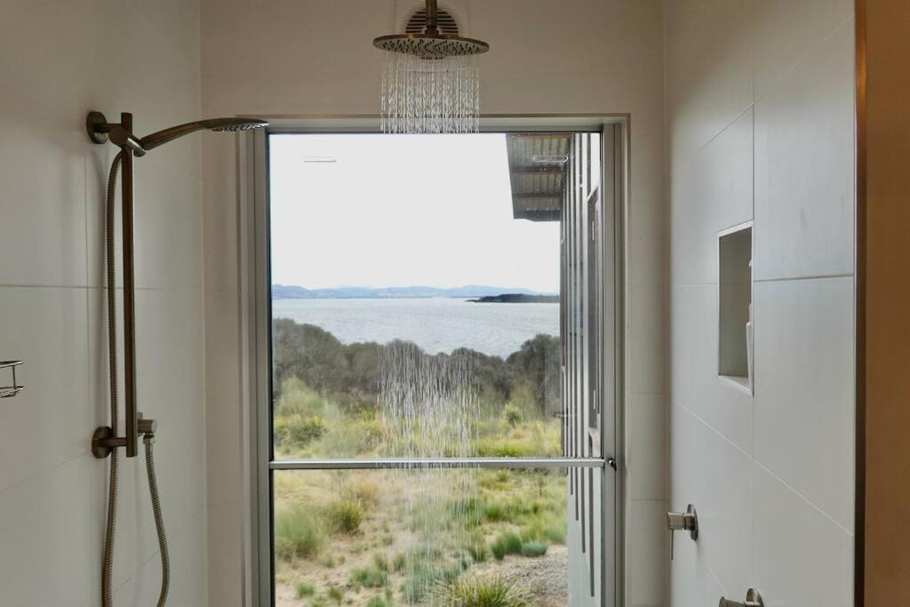 Eco Waterfront Seclusion - Carlton Bluff House
