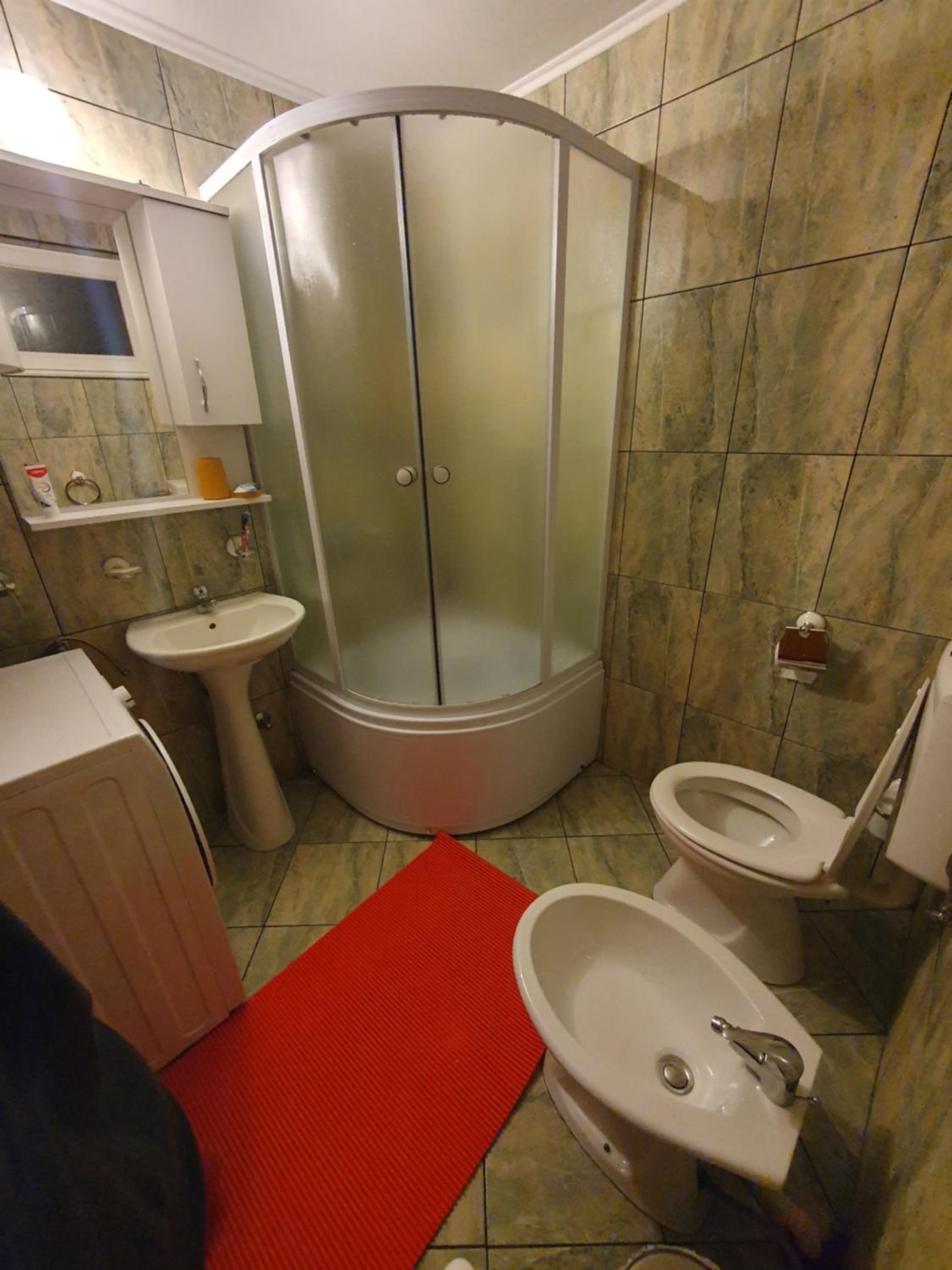 Chalet LENA & One Bedroom Apartment Lena