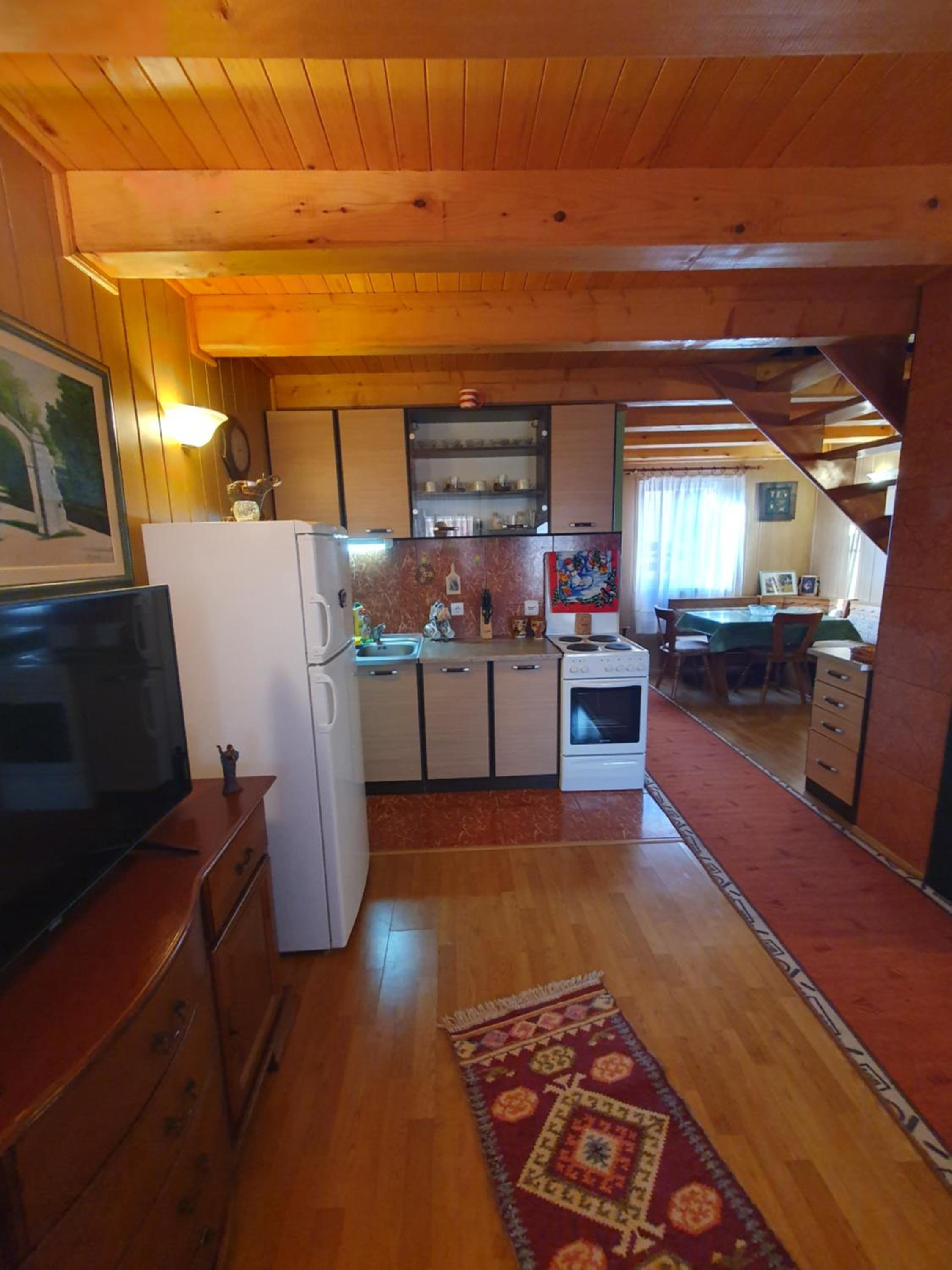 Chalet LENA & One Bedroom Apartment Lena