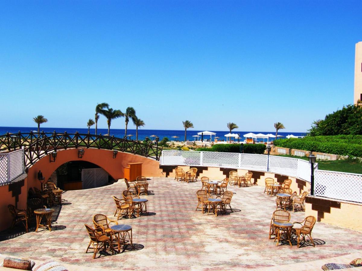 outdoor BBQ area