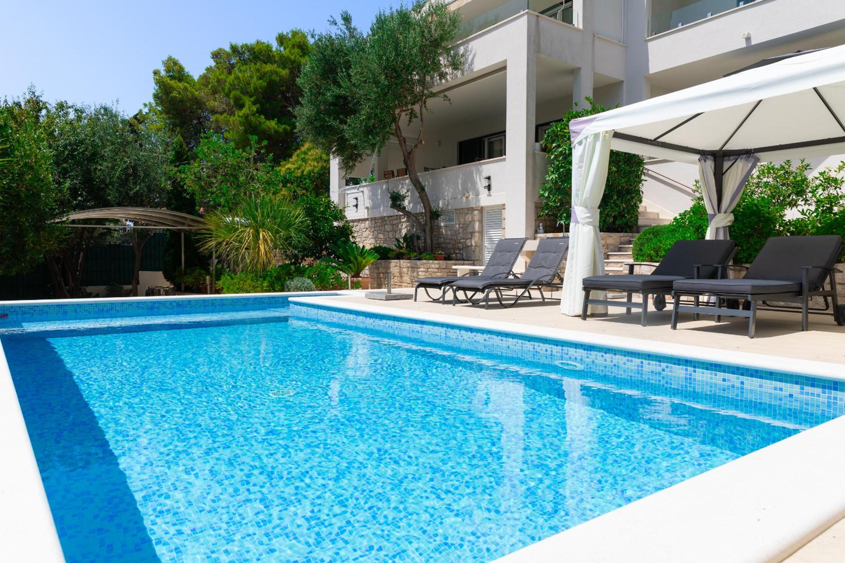 APARTMANI MARIS