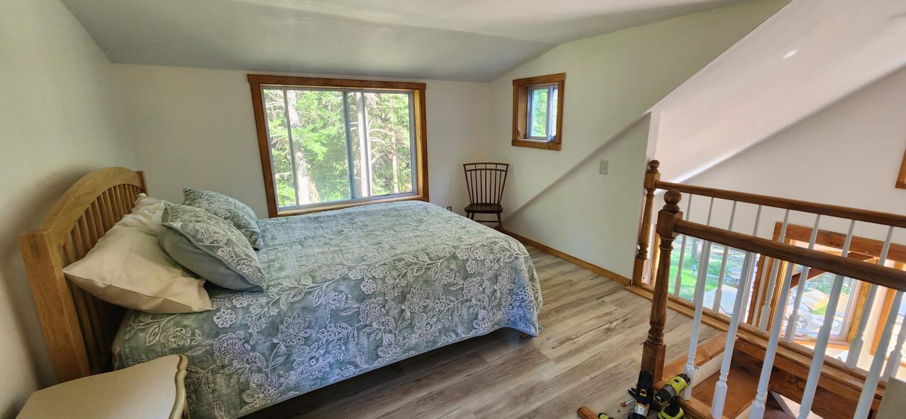 Magical Retreat Cottage, 15 min from Mt Snow skiing view 3