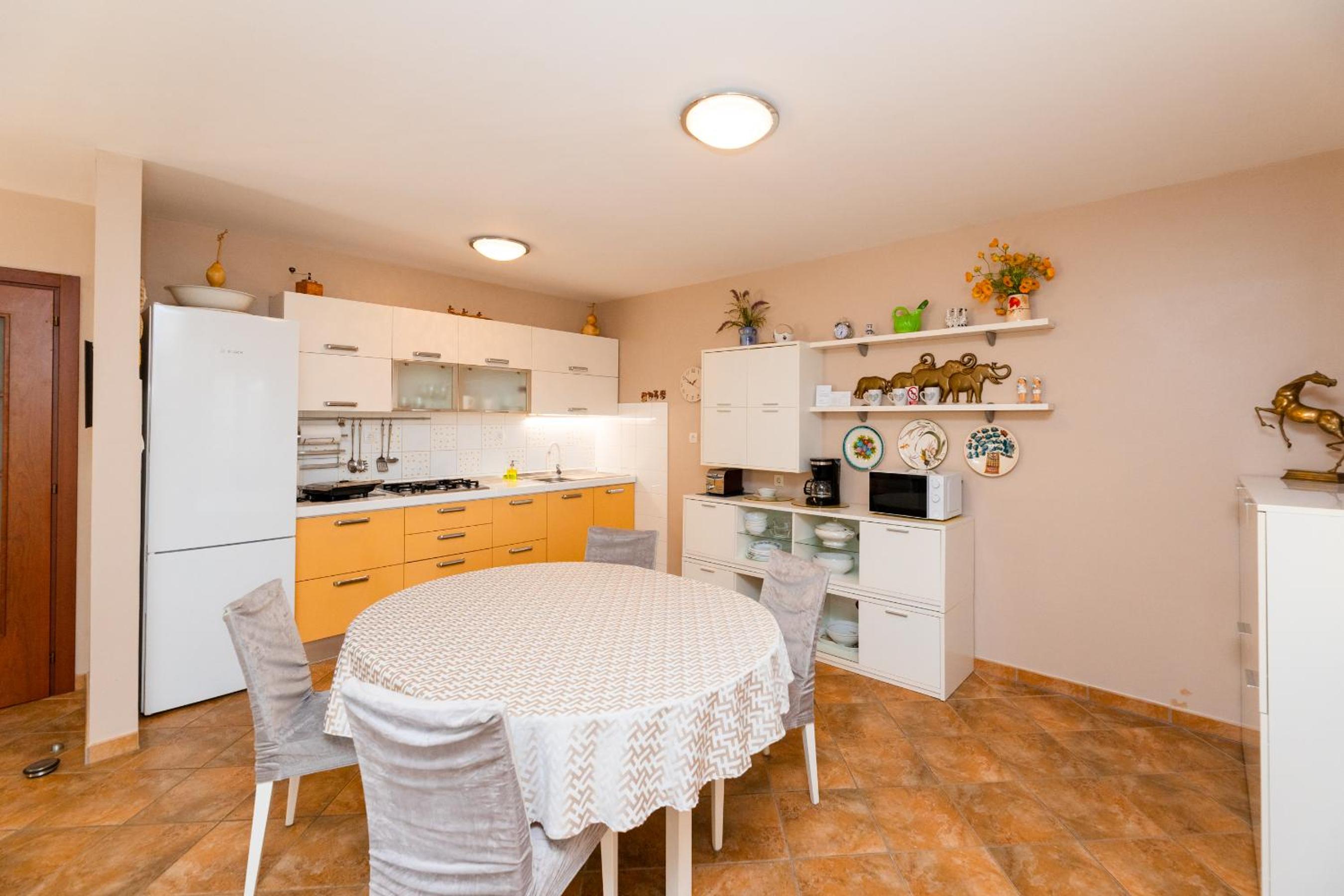 APARTMANI MARIS