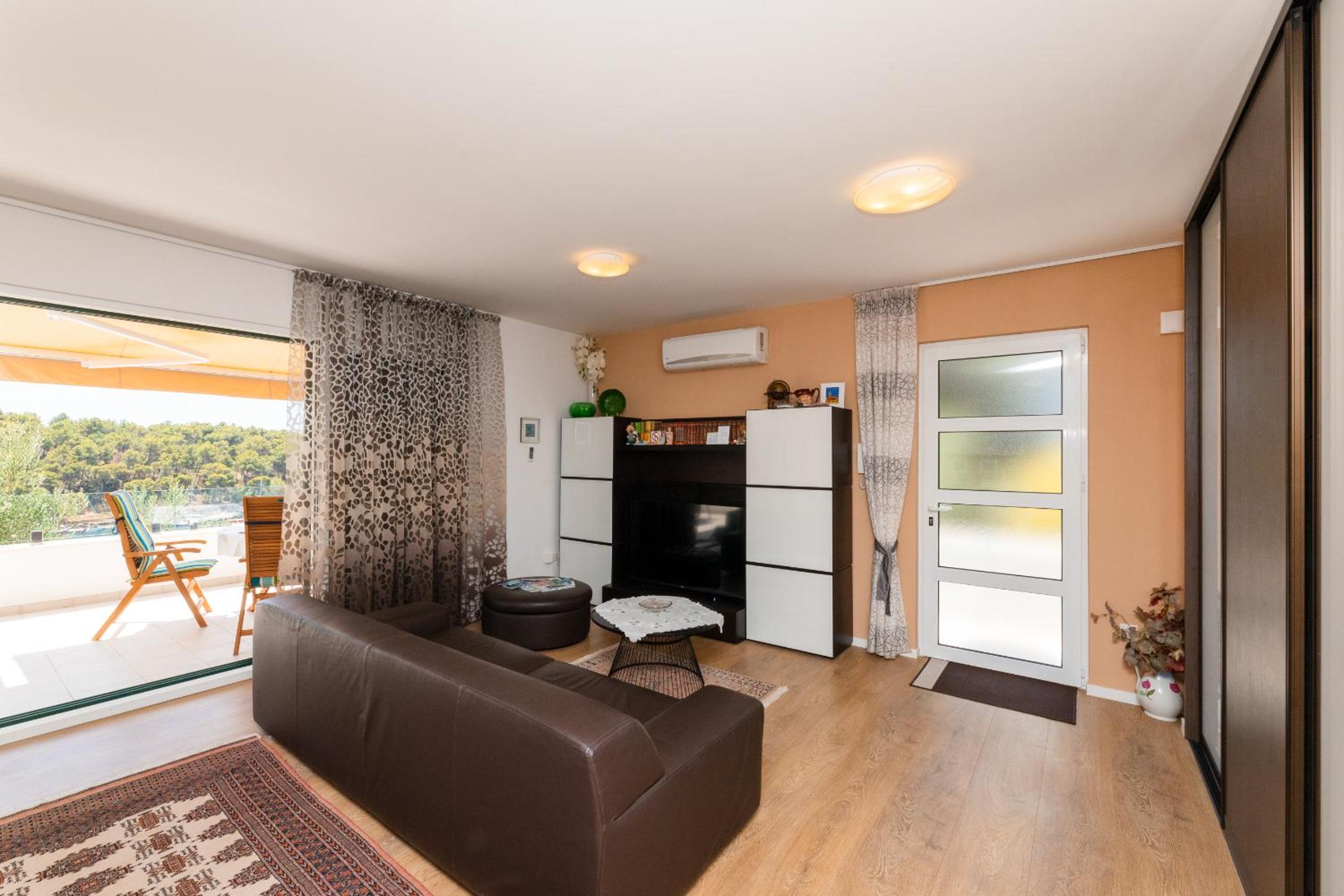 APARTMANI MARIS