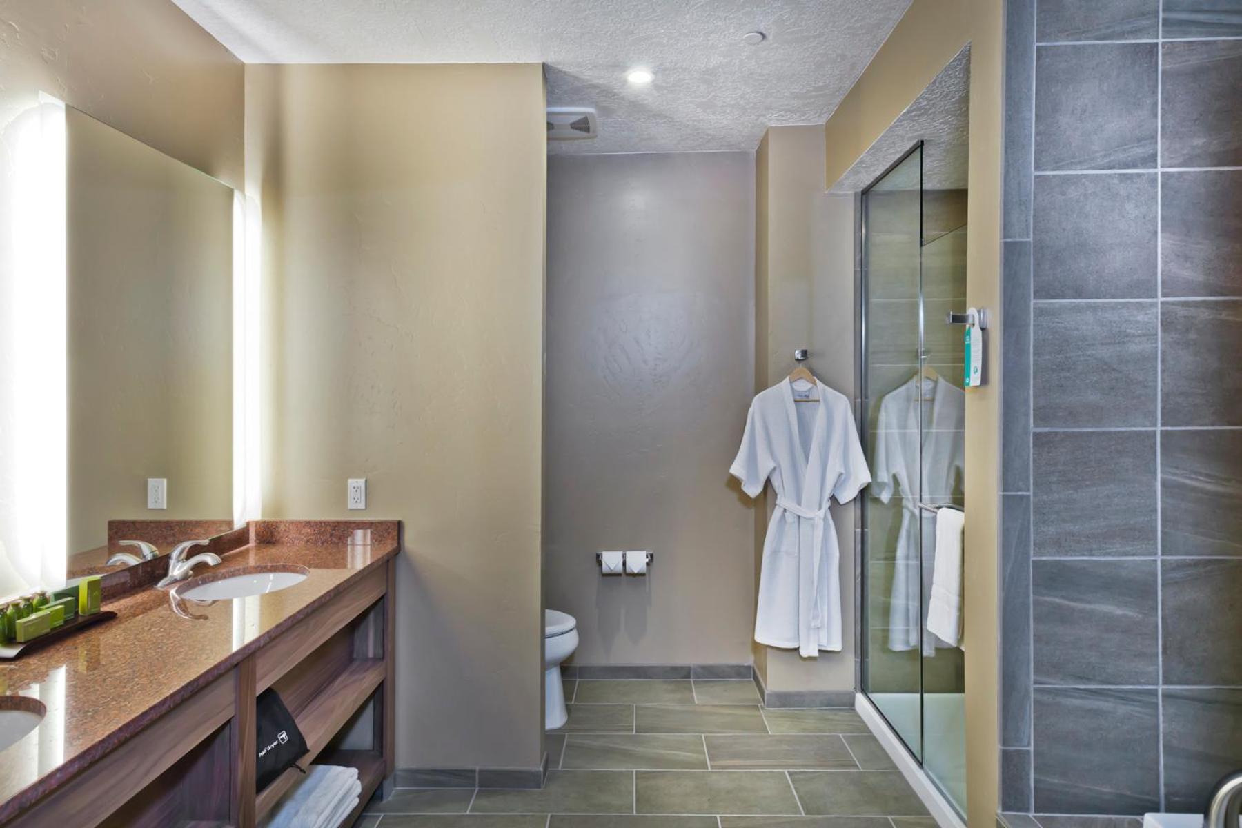 Riverton Vacations - Shoshone Rose Casino  Hotel - Property Image 2