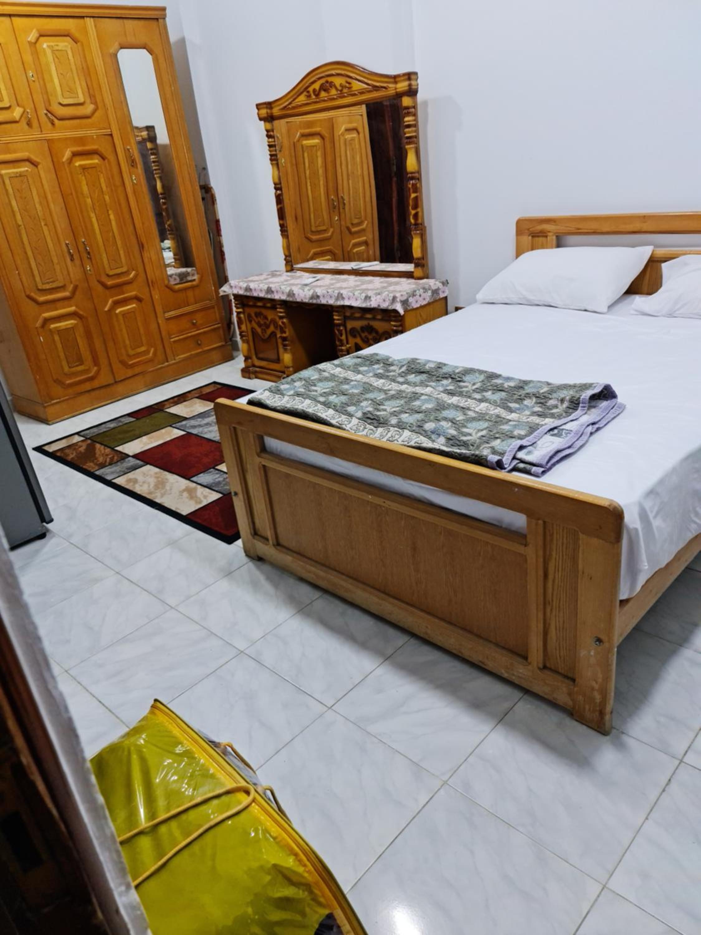 Happy pyramids inn Hotel