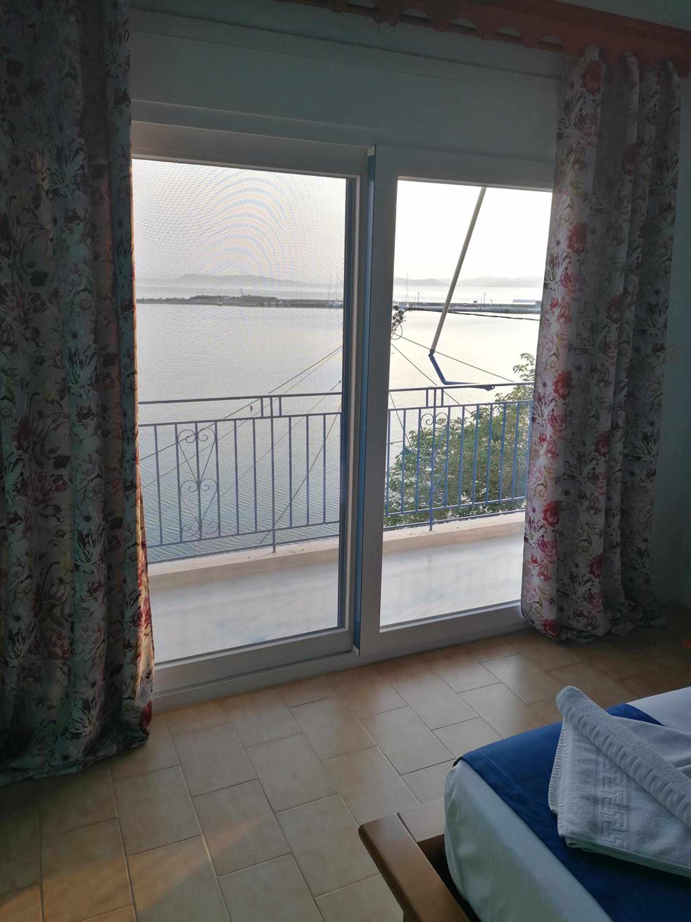 Panoramic Sea View Villa Evmenia and Harbourside Sea front apartments