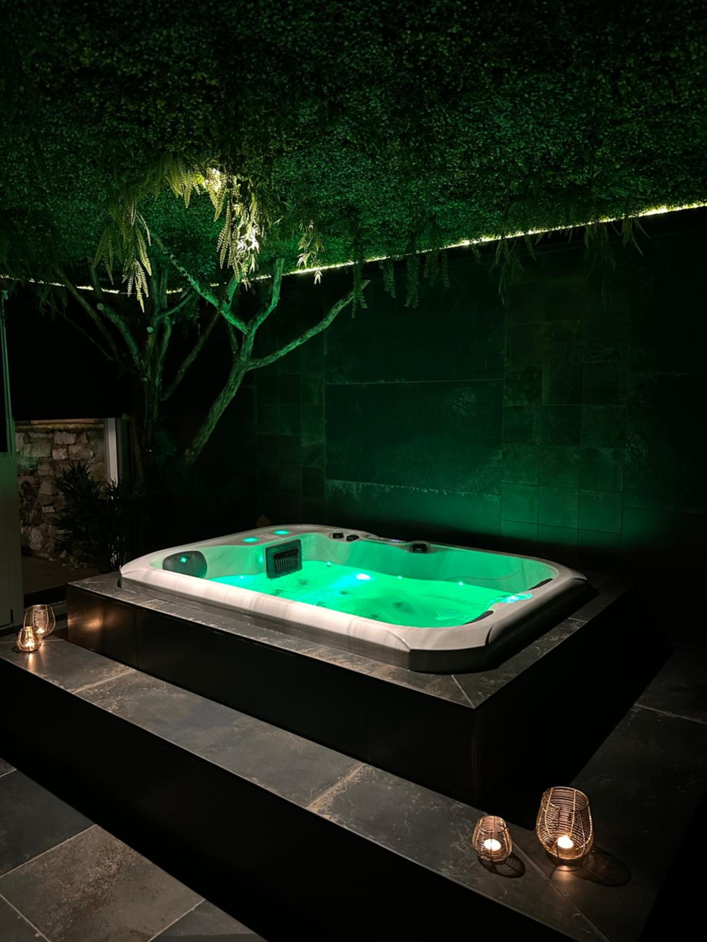 Suite Marie - Jacuzzi privé & sauna