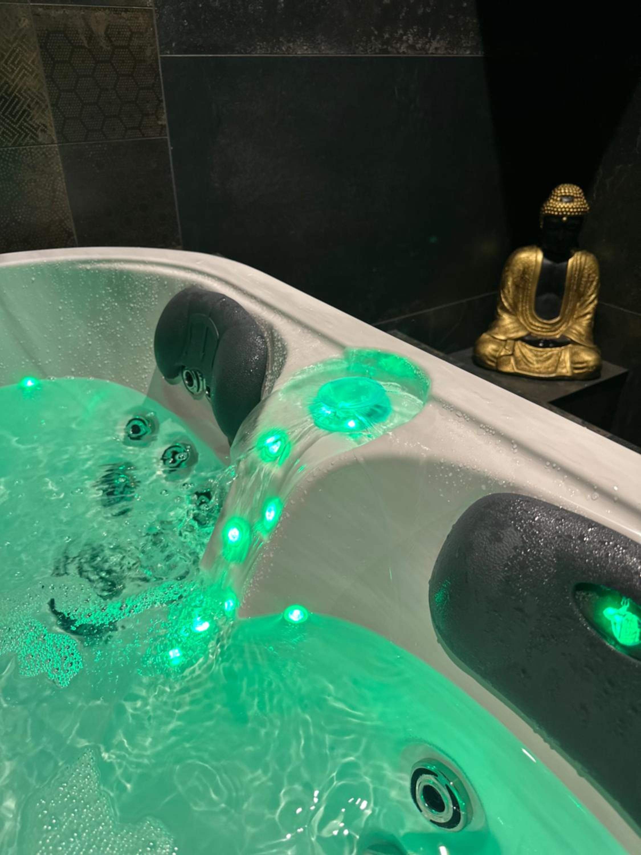 Suite Marie - Jacuzzi privé & sauna