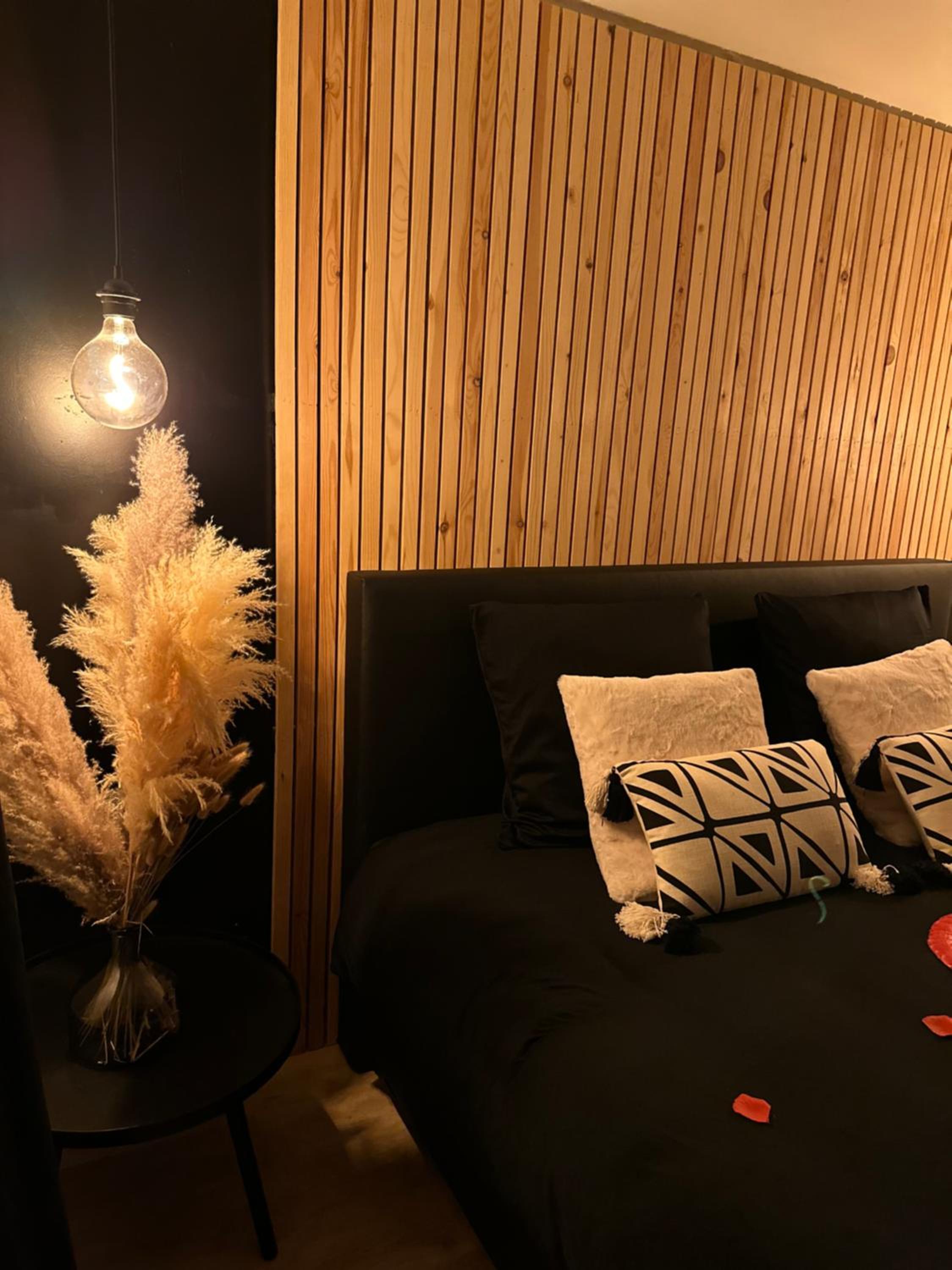 Suite Marie - Jacuzzi privé & sauna