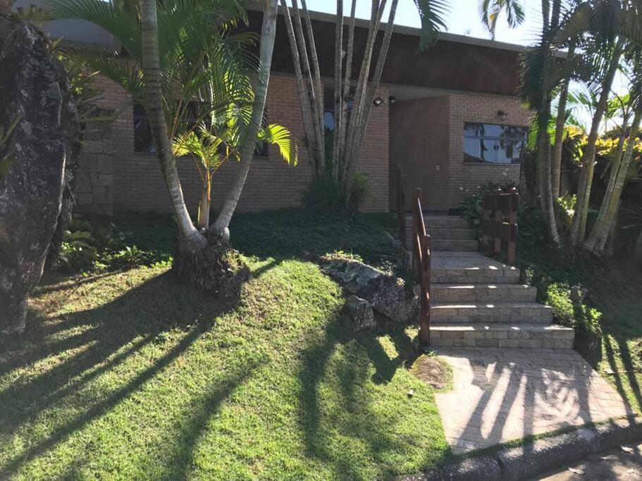Casa com vista na praia das Toninhas Ubatuba