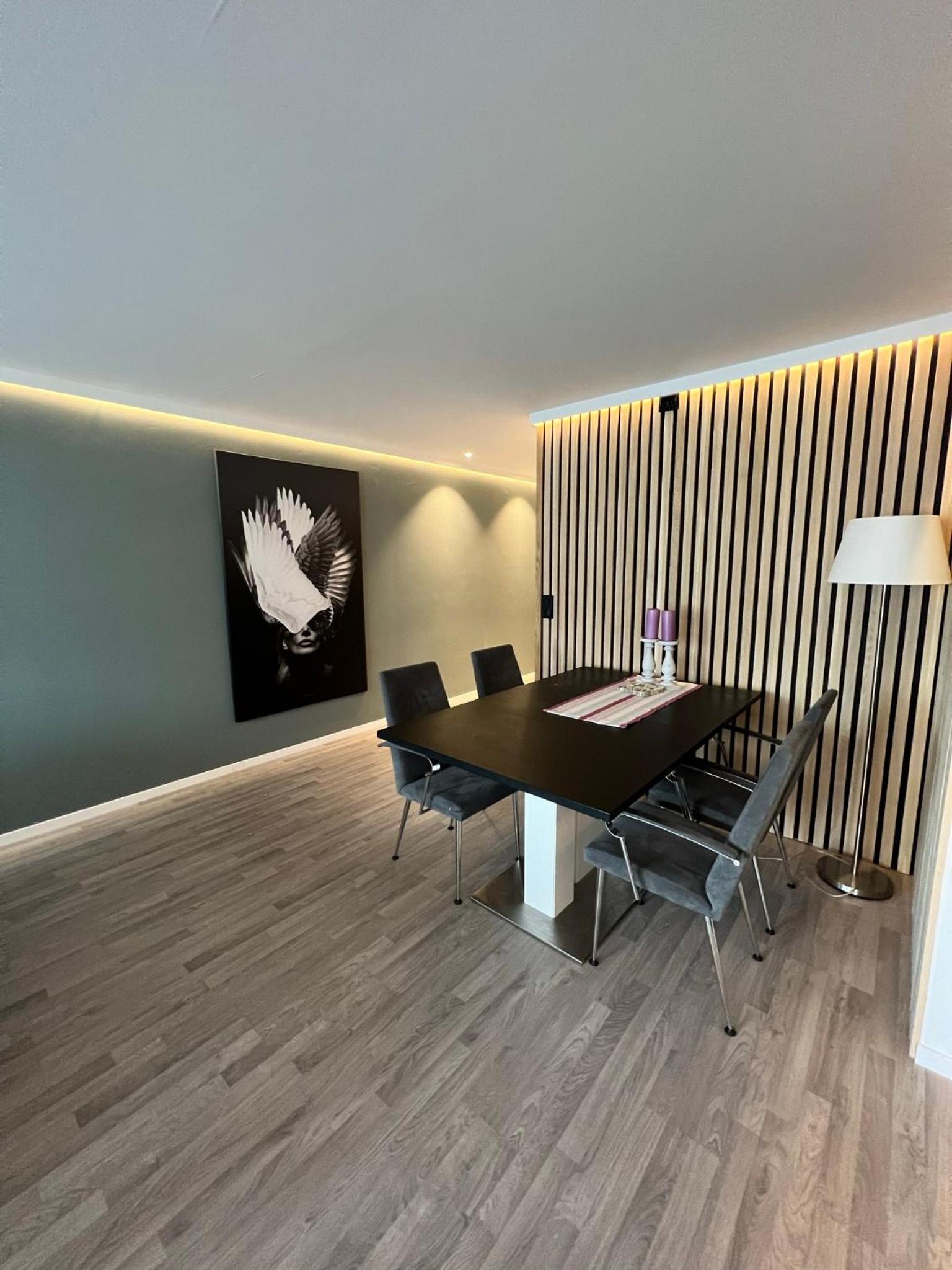 Fresh apartment near everything ! view 3
