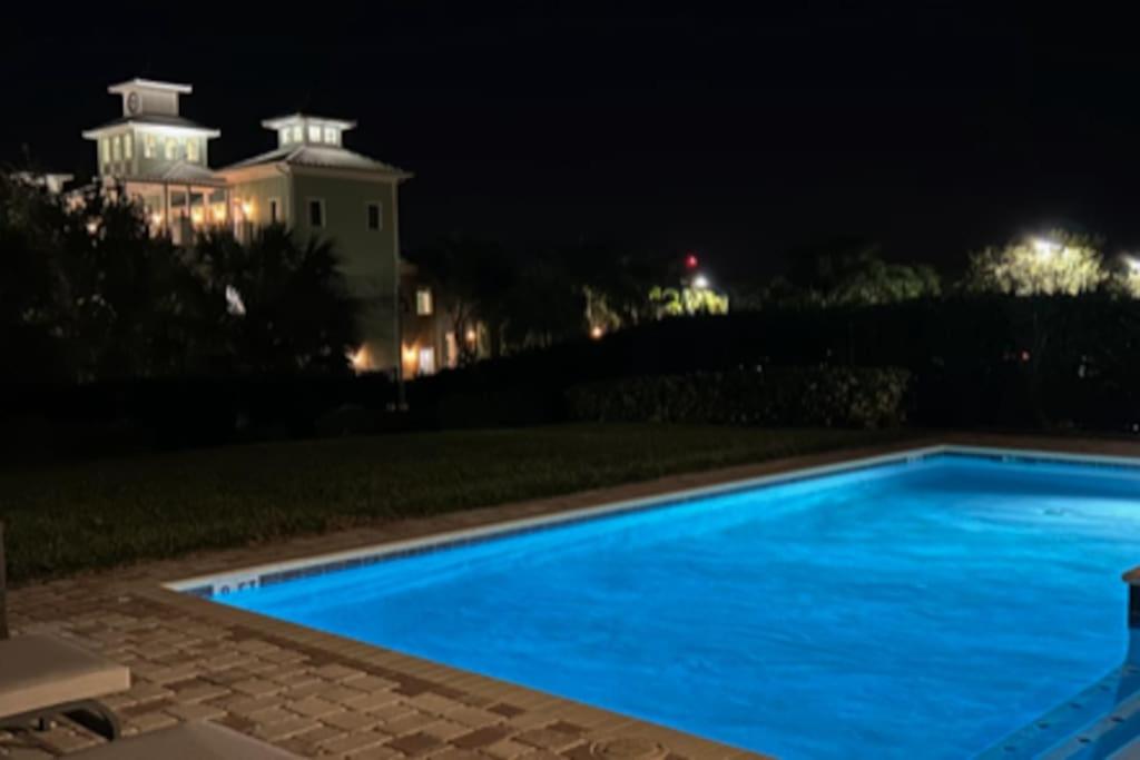 8 Bedroom Encore Home With Private Pool