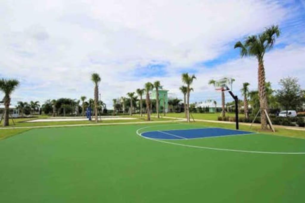 8 Bedroom Encore Home With Private Pool