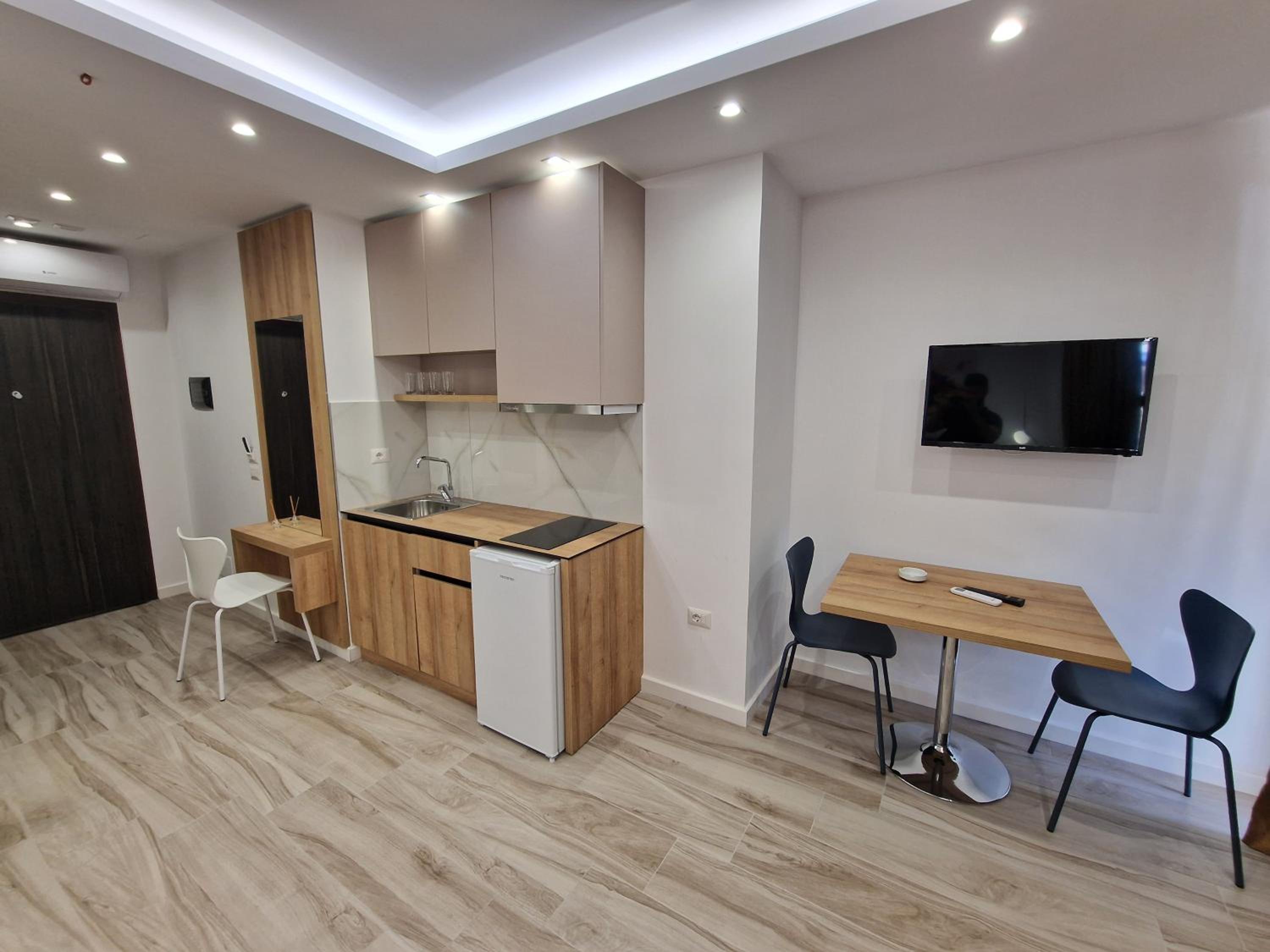 Joanna Suites