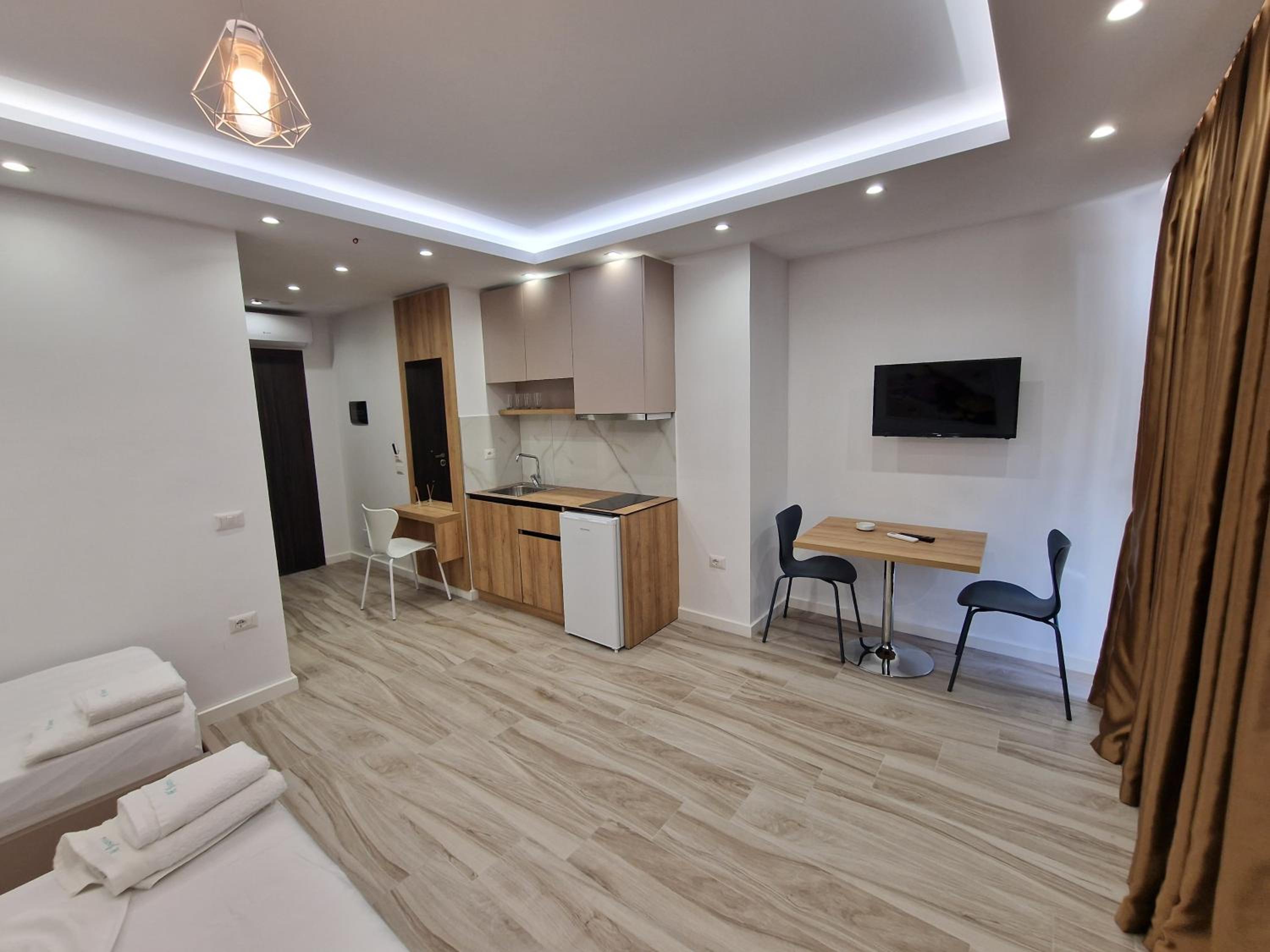 Joanna Suites
