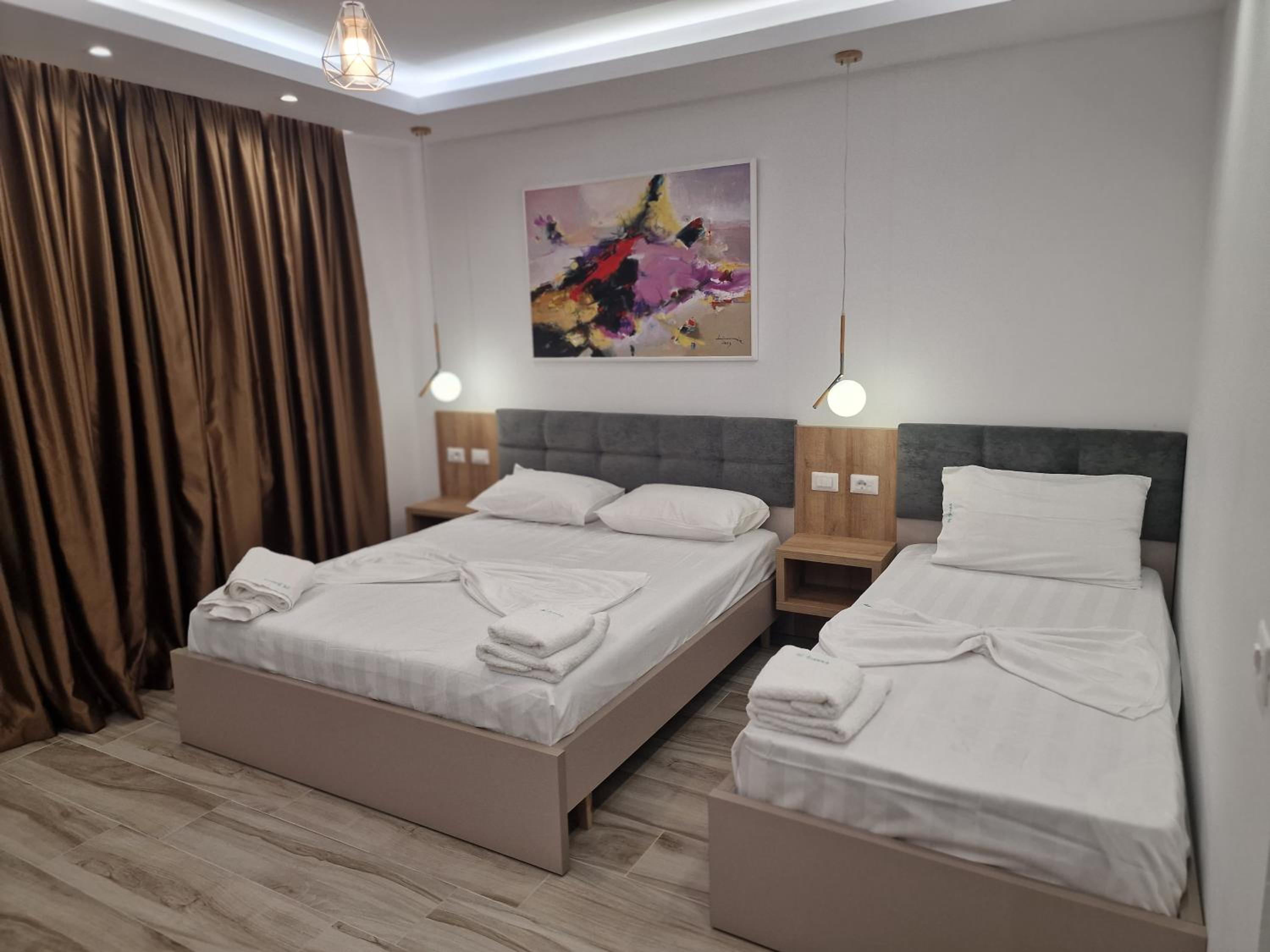 Joanna Suites