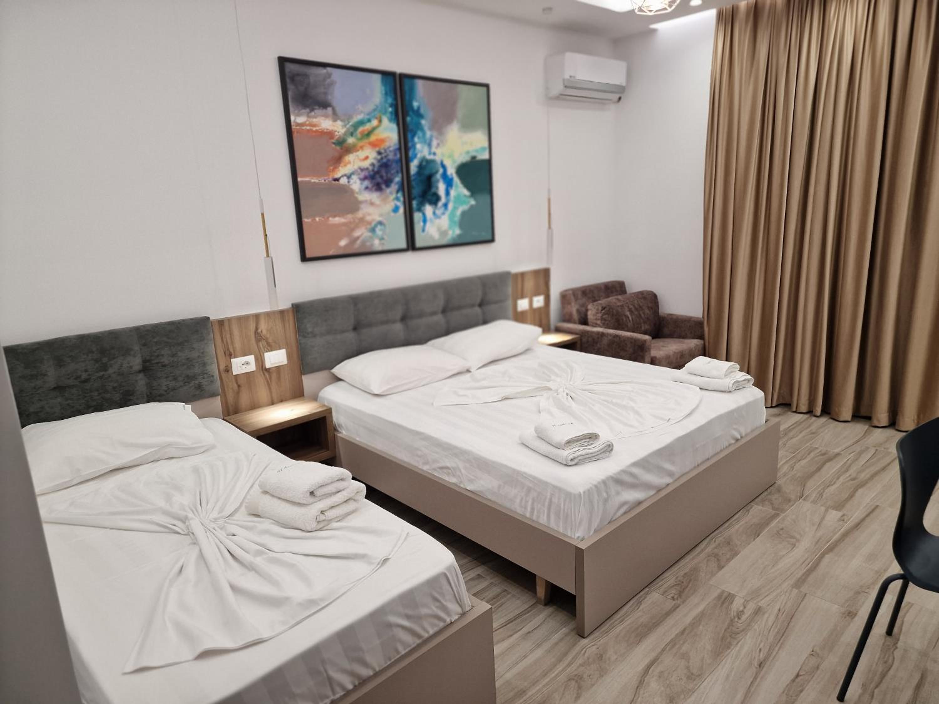 Joanna Suites