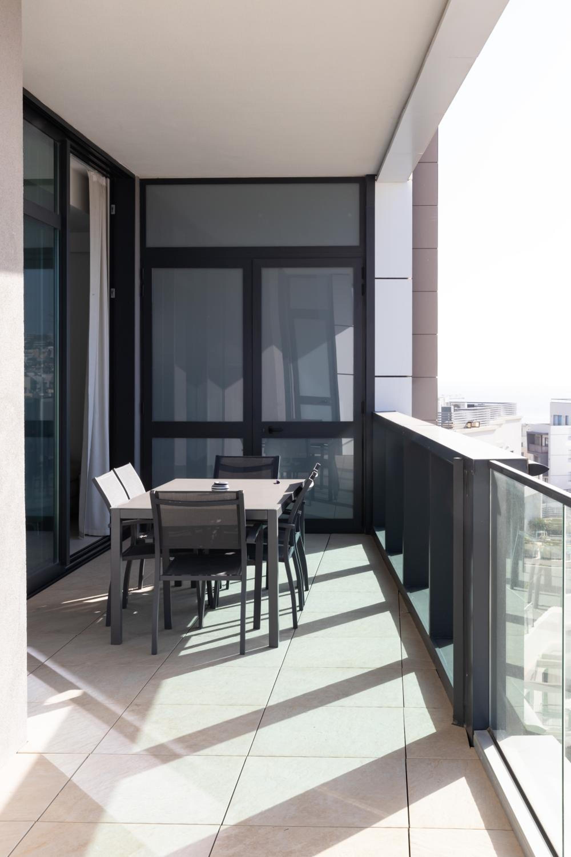 Modern flat in St Julian's center by Arco Collection photo 5