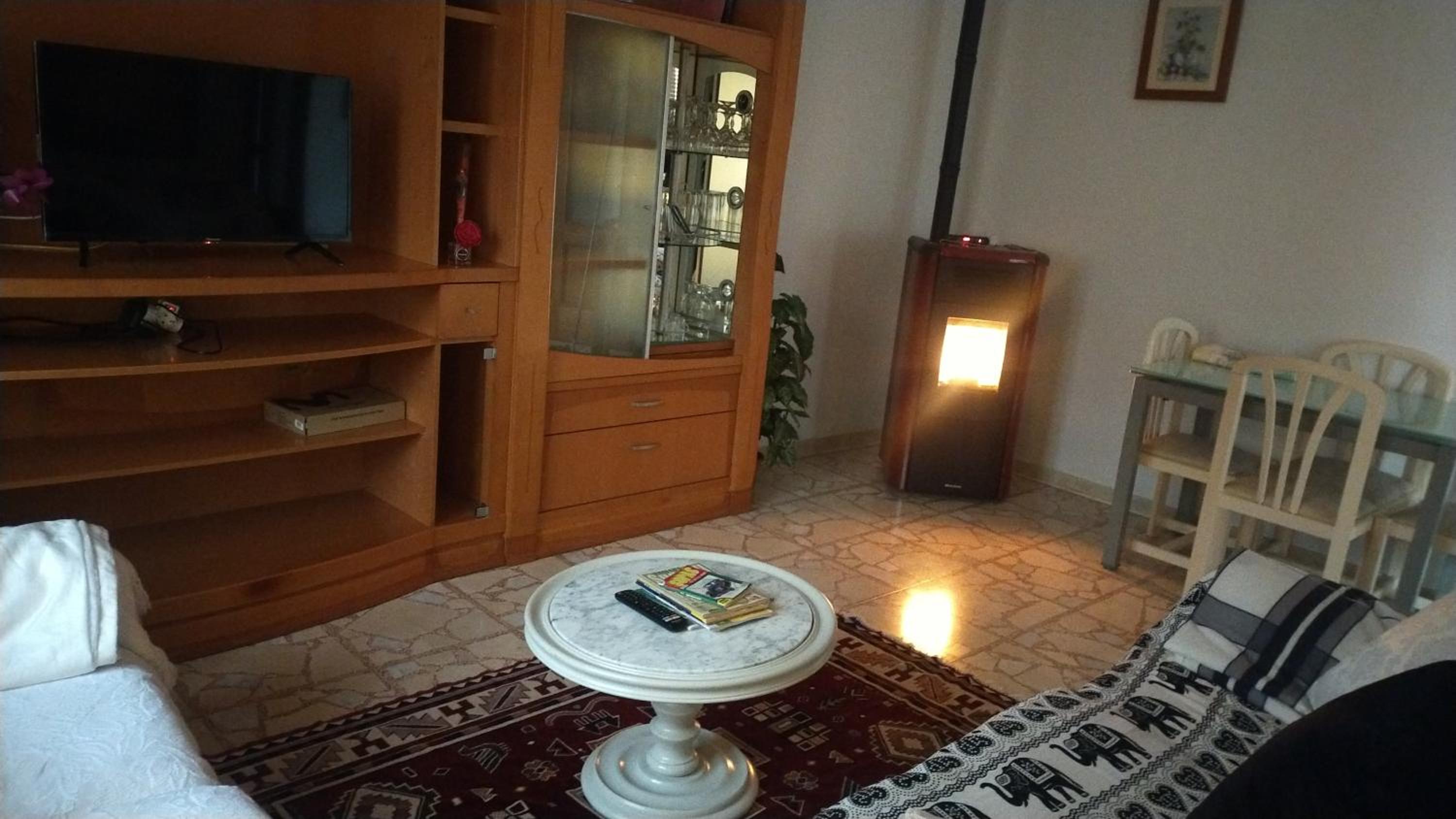 Agradable casa con zona de relax y aparcamiento