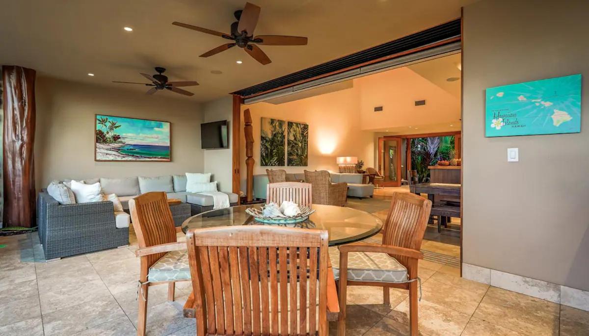 Luxury Villa Steps to Ocean w/ 3+ Bedroom Sleeps 8 view 5