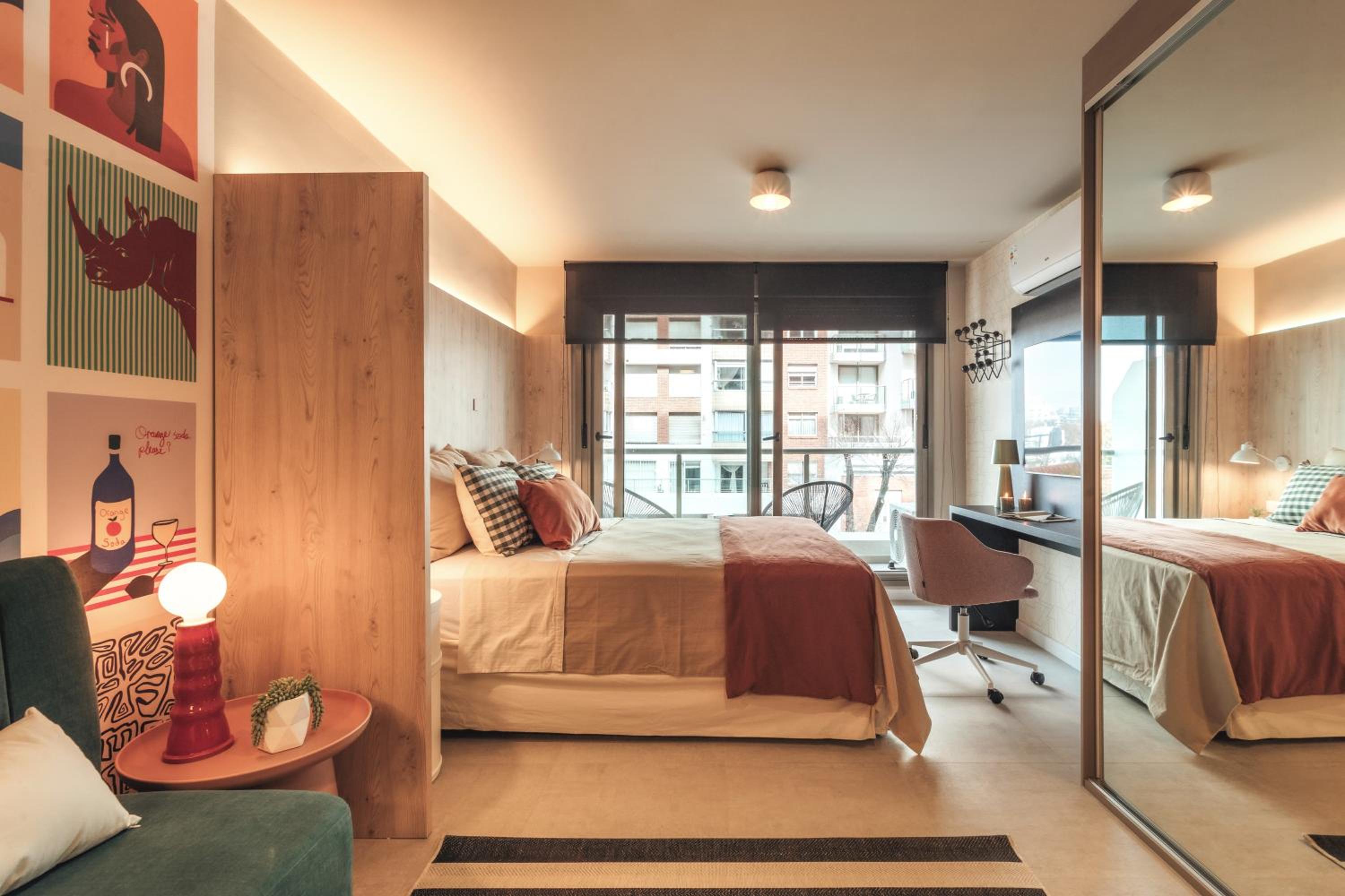 hotel room