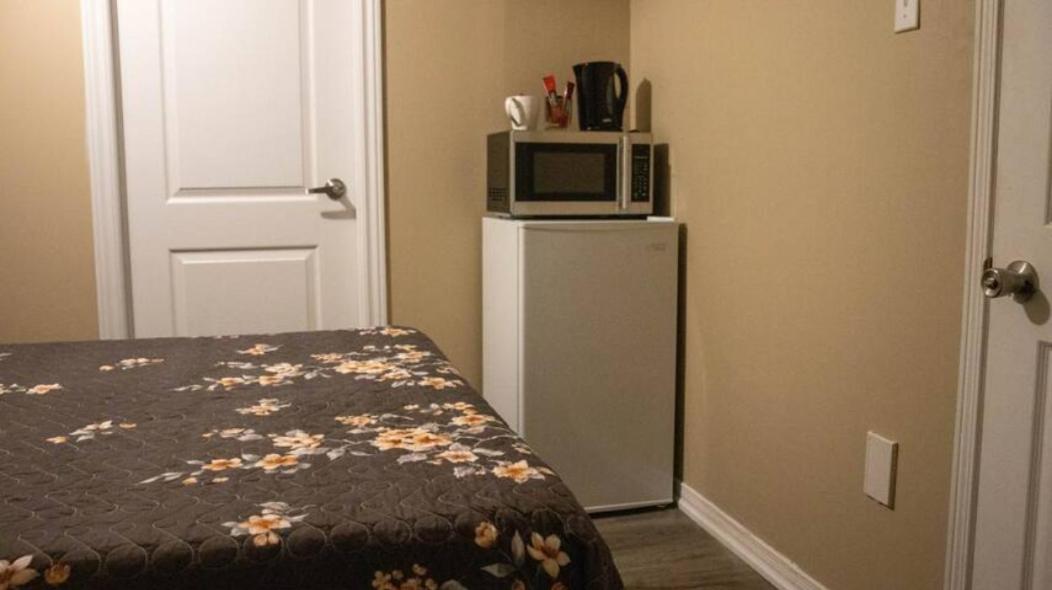 Riz Khan Peaceful Mississauga Home