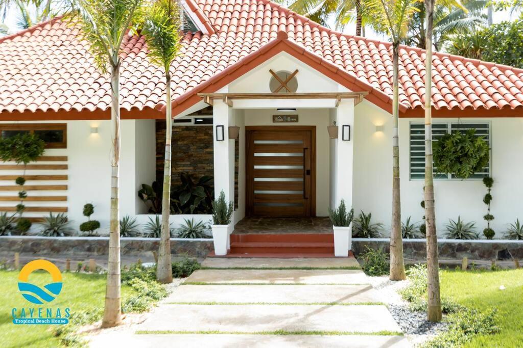 Beachfront Vacation Villa