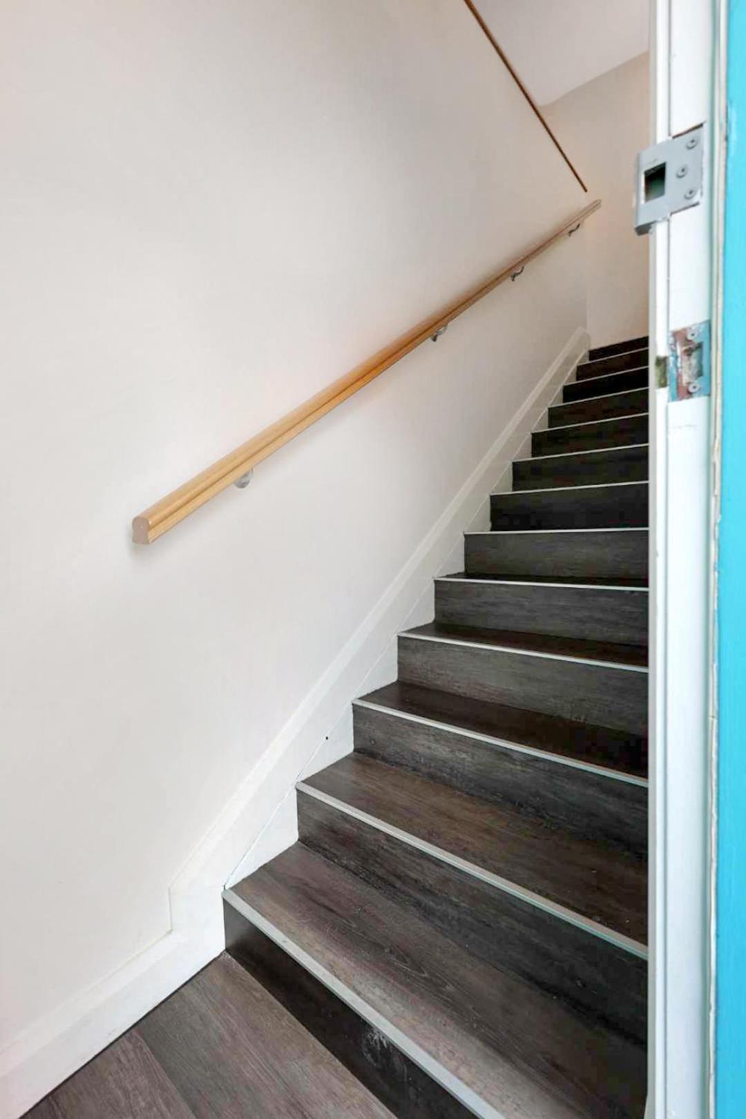 City Centre Unit Overlooking Ryrie Street!